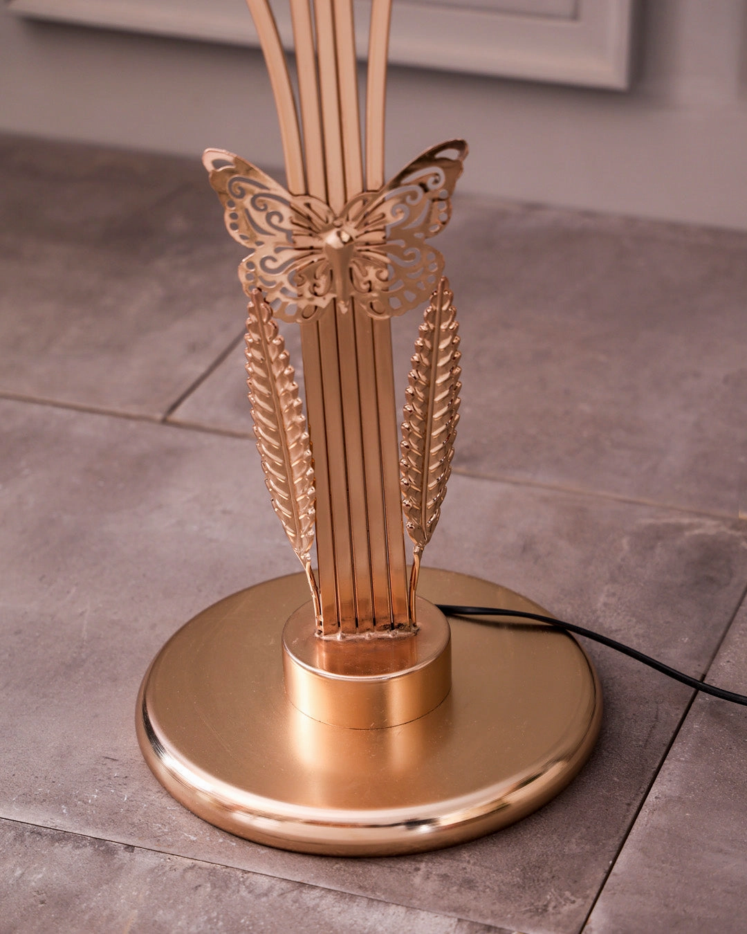 Glowing Petals Floor Lamp
