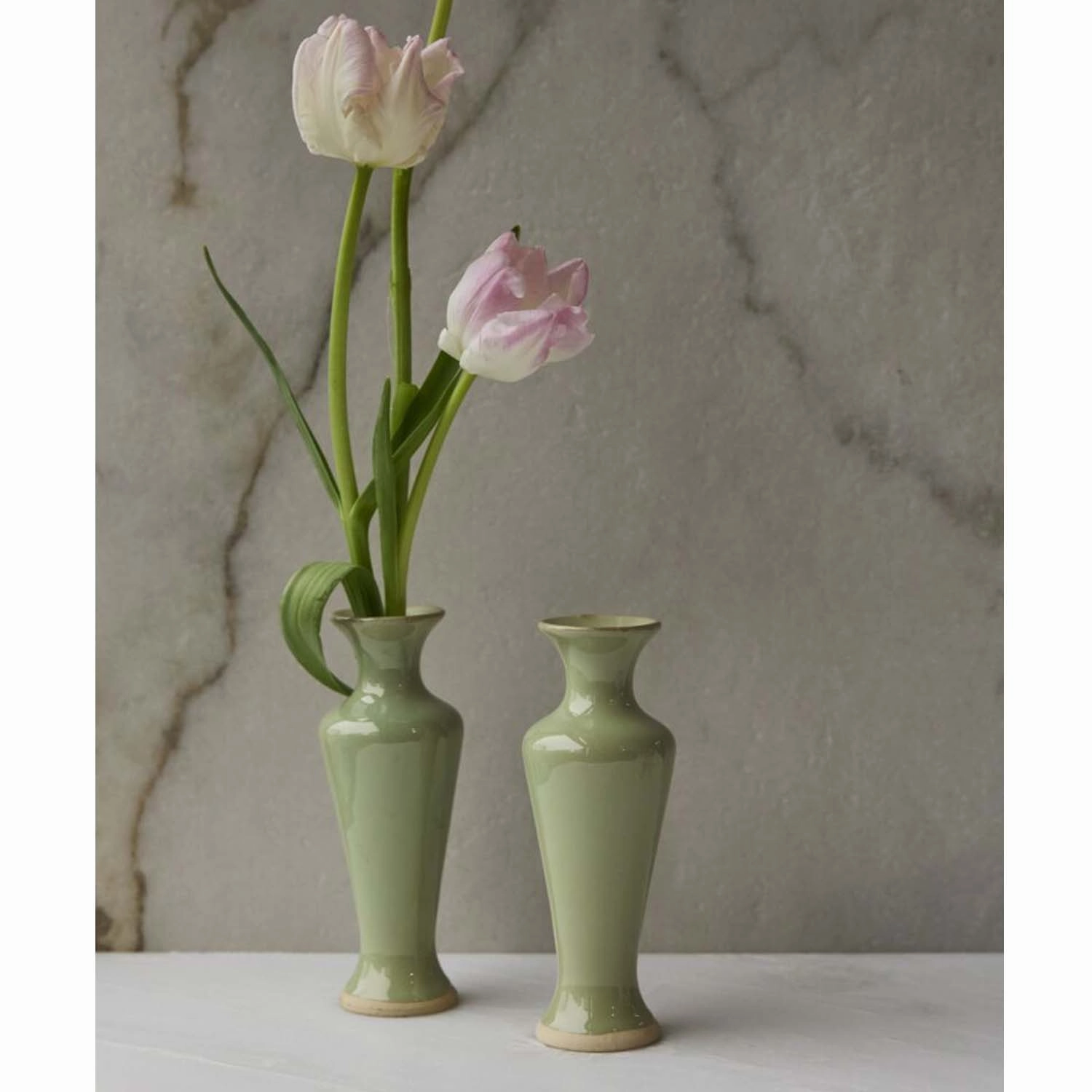 Green Chase Rainbows Budvase - 7"