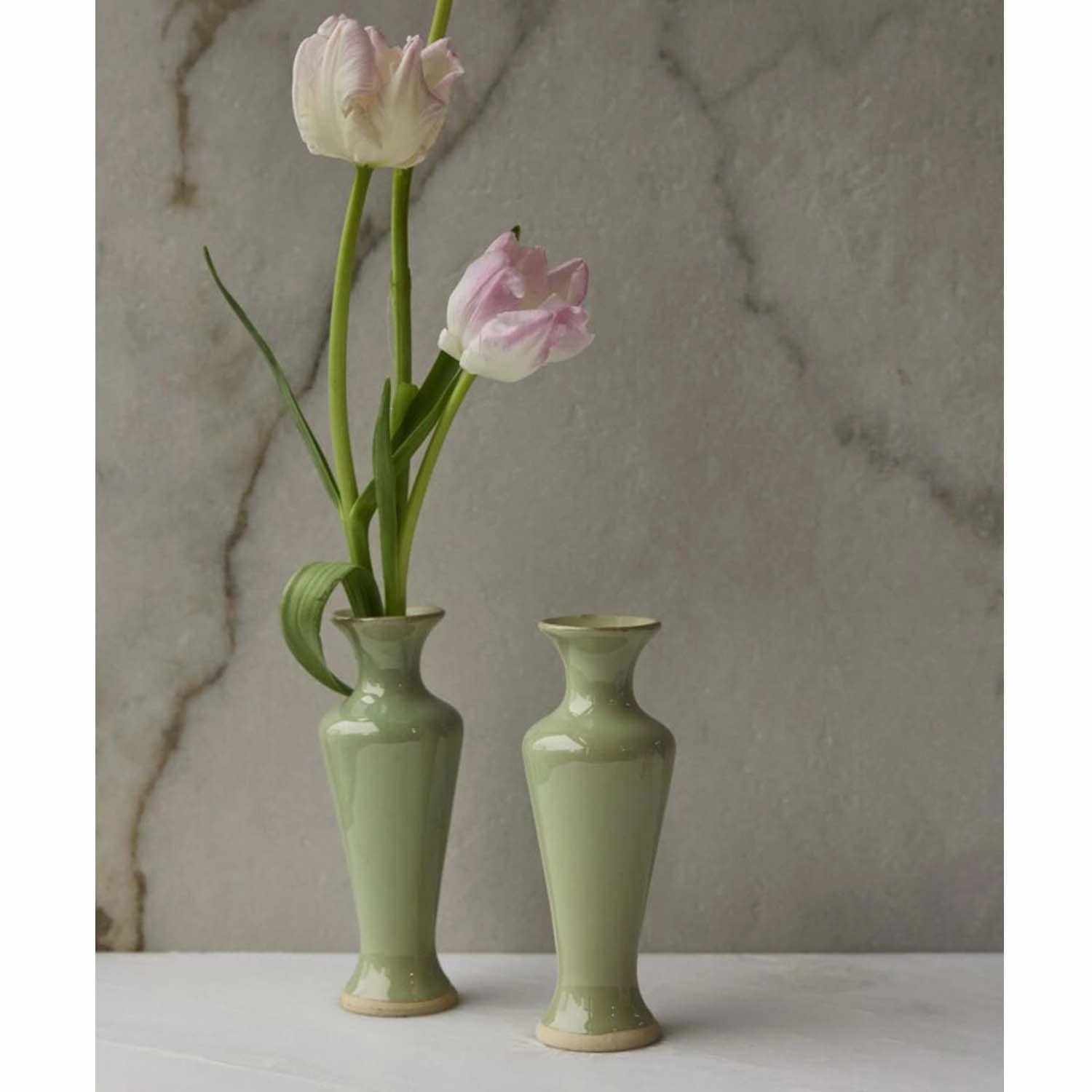 Green Chase Rainbows Budvase - 7"