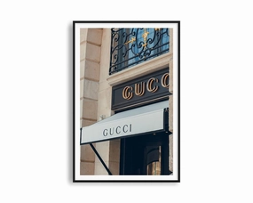Gucci Storenordic style wall decor
