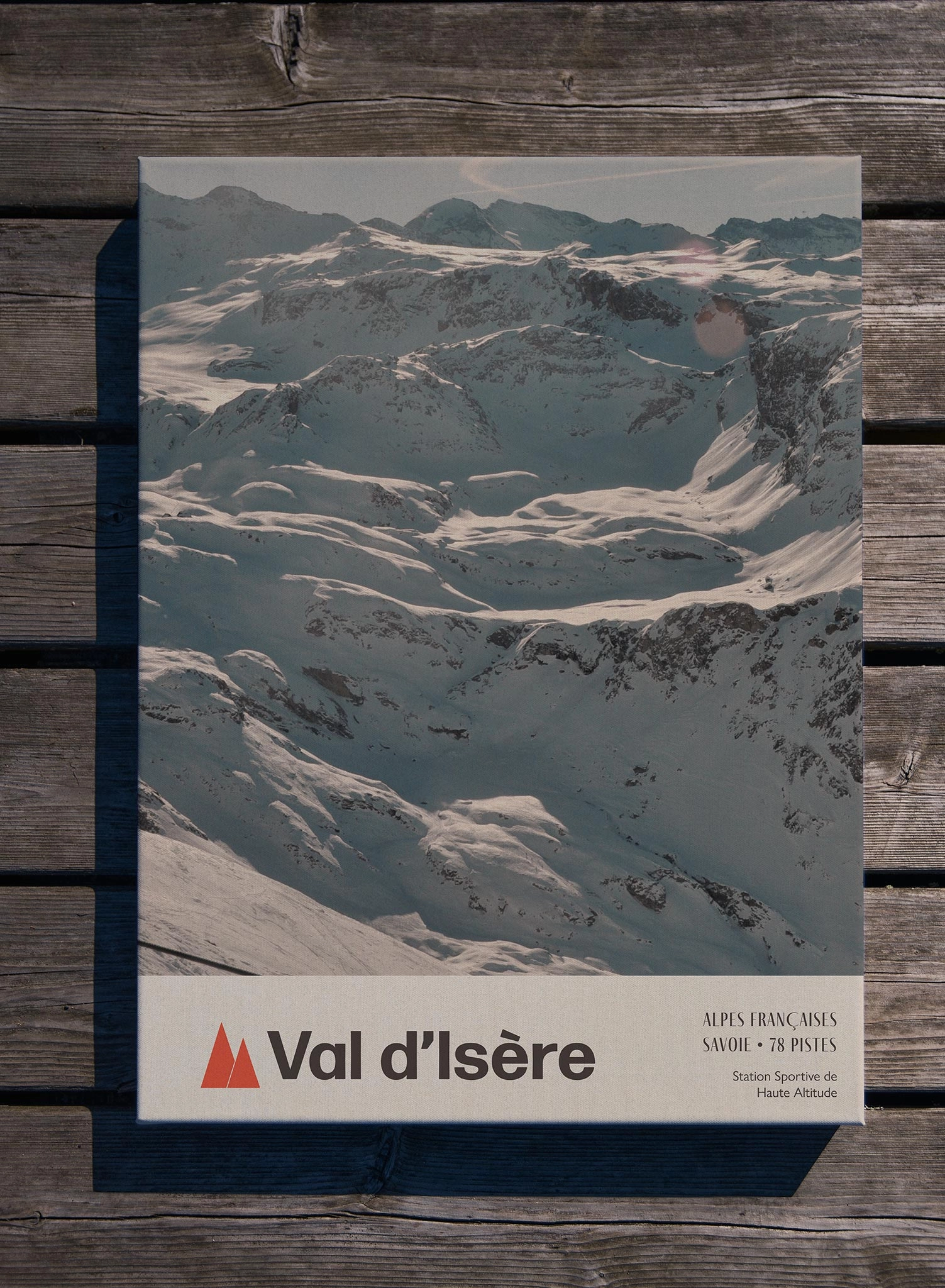 Happy in Valdi, Canvas