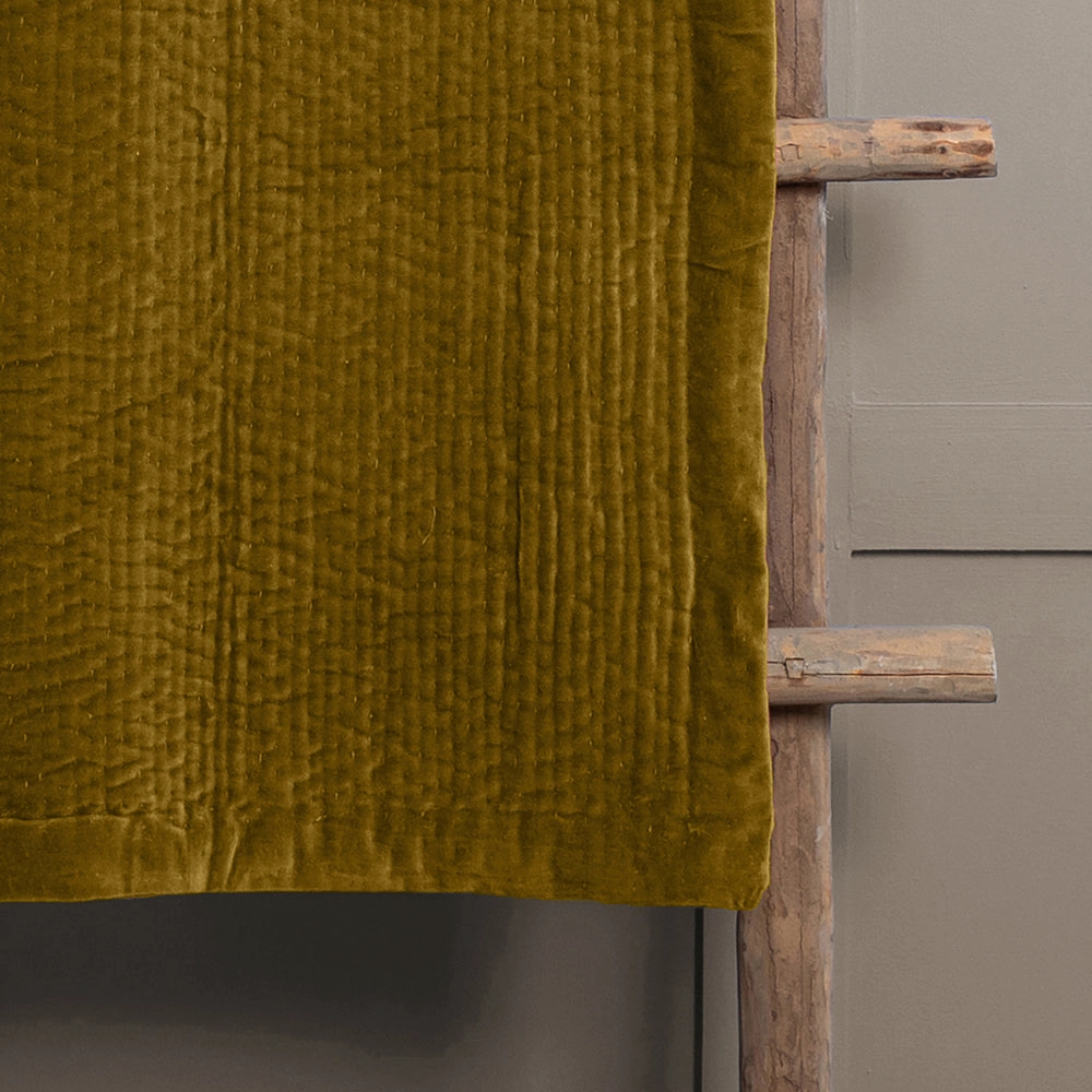 Haze Velvet Quilted Throw Mustard