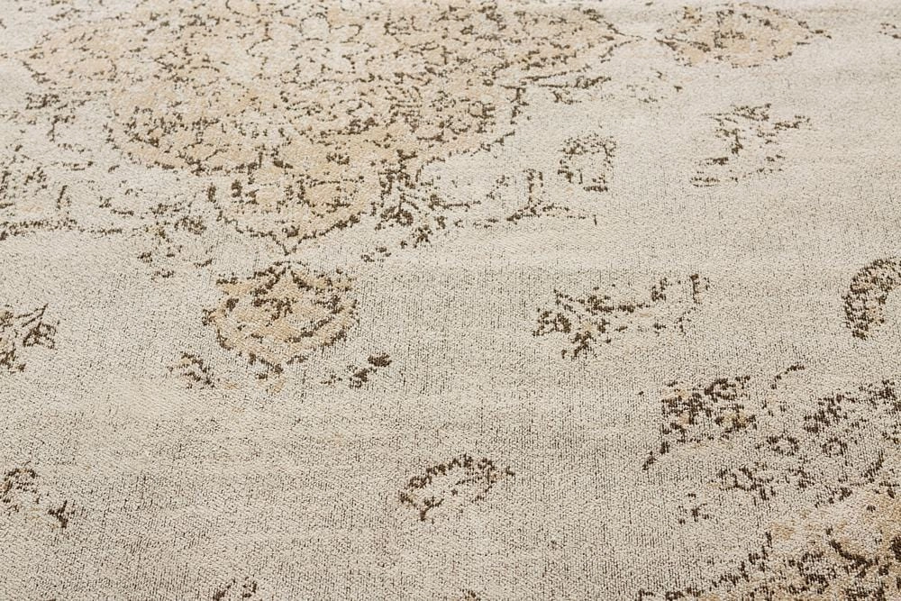Helena White and Peach Turkish Style Distressed Runner Rug *NO RETURNS UNLESS FAULTY