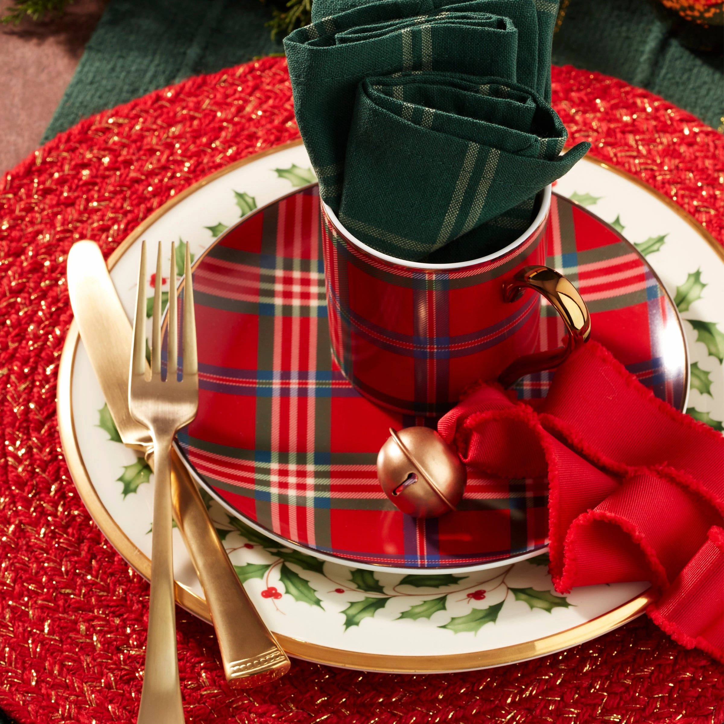 Holiday Red Tartan Accent Plates - Set of 4