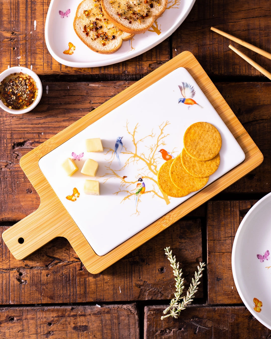 Hummingbird Rectangle White Fruit & Cheese Platter