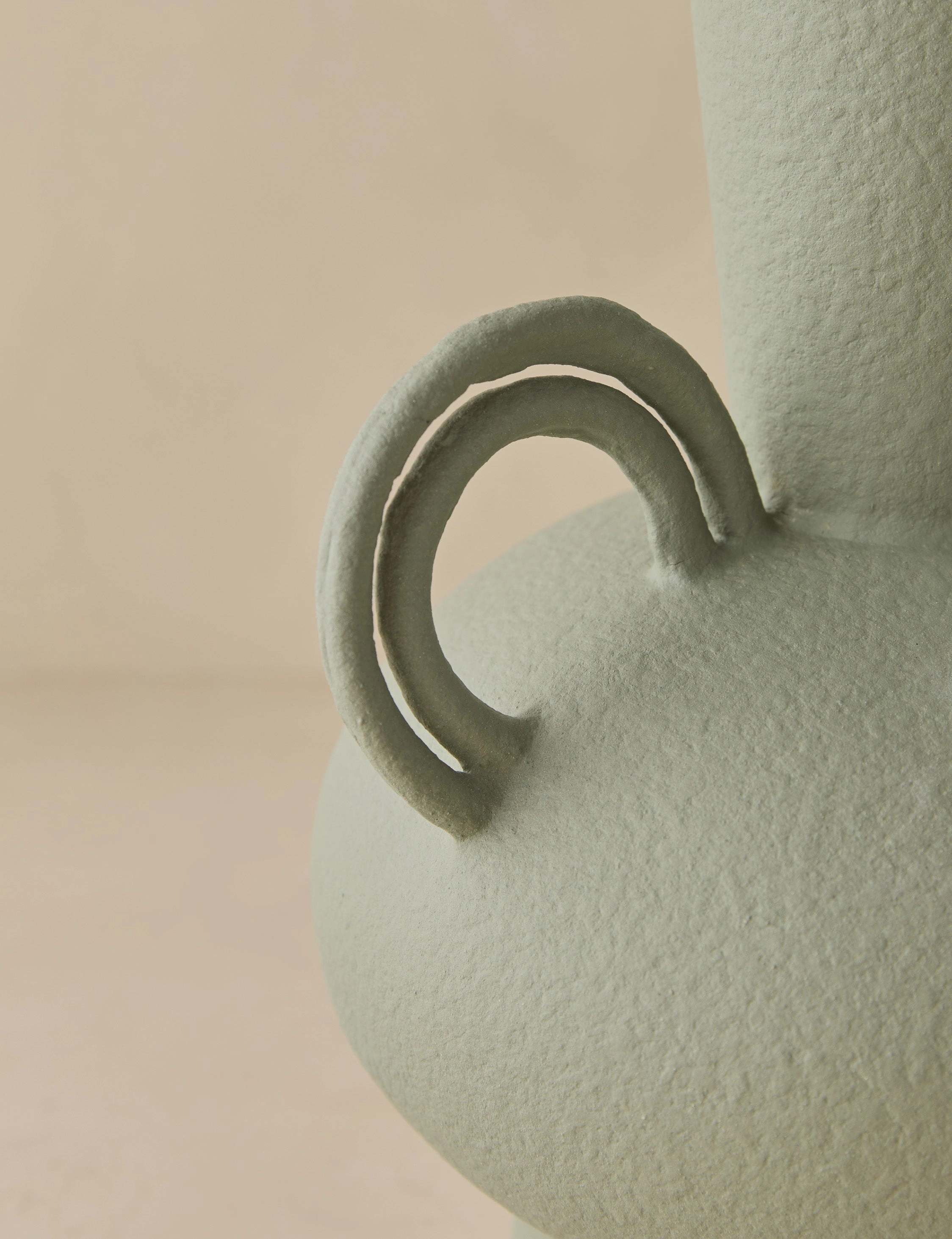 Idra Vase by Aimee Song