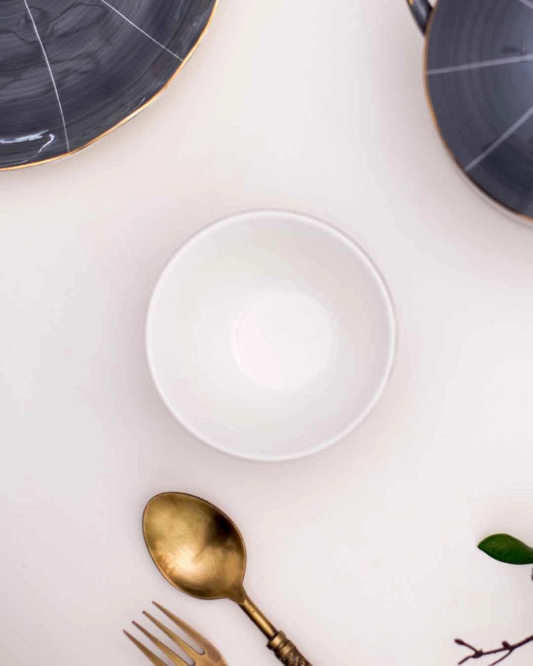 Irregular White Lines Design Katori