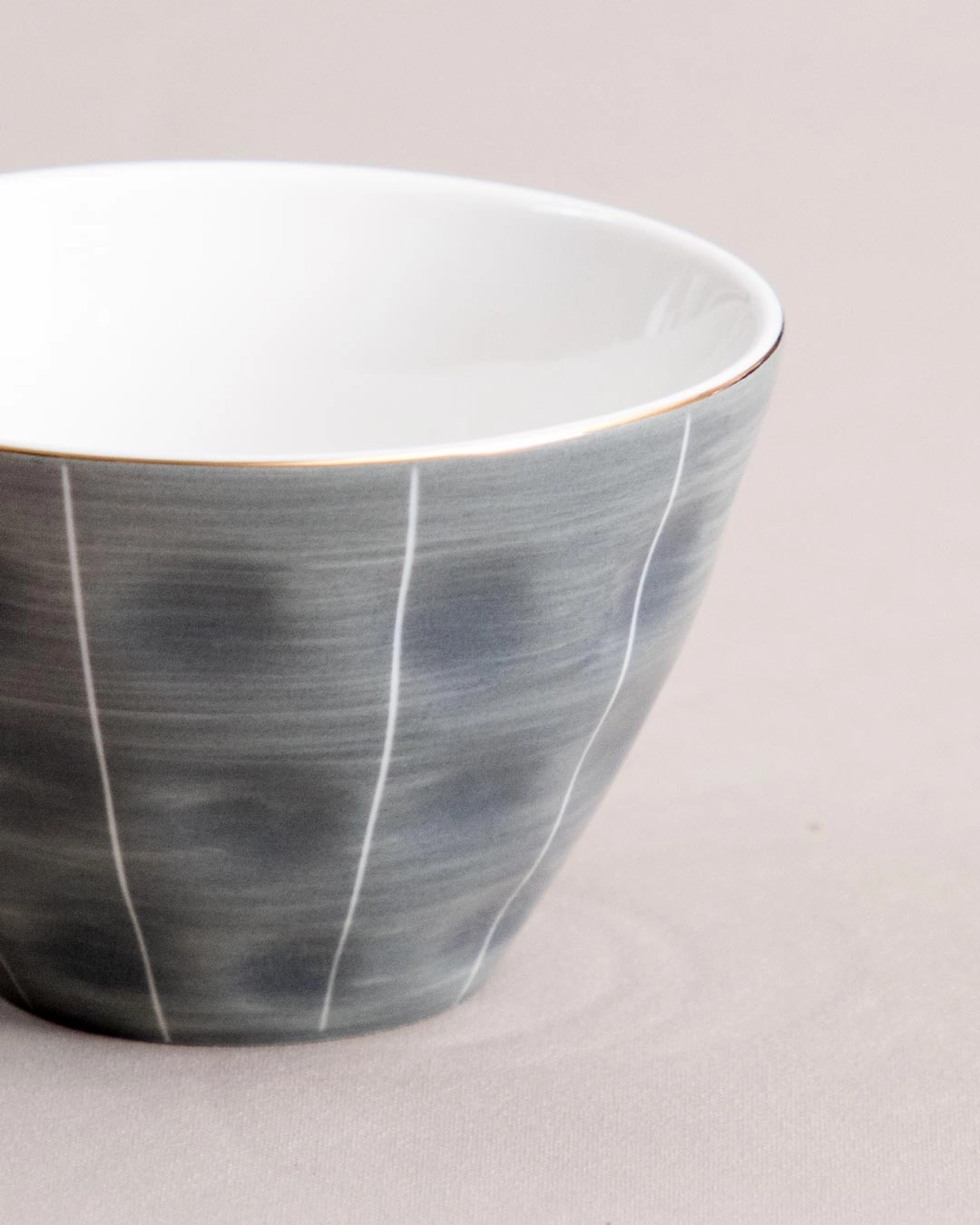 Irregular White Lines Design Katori