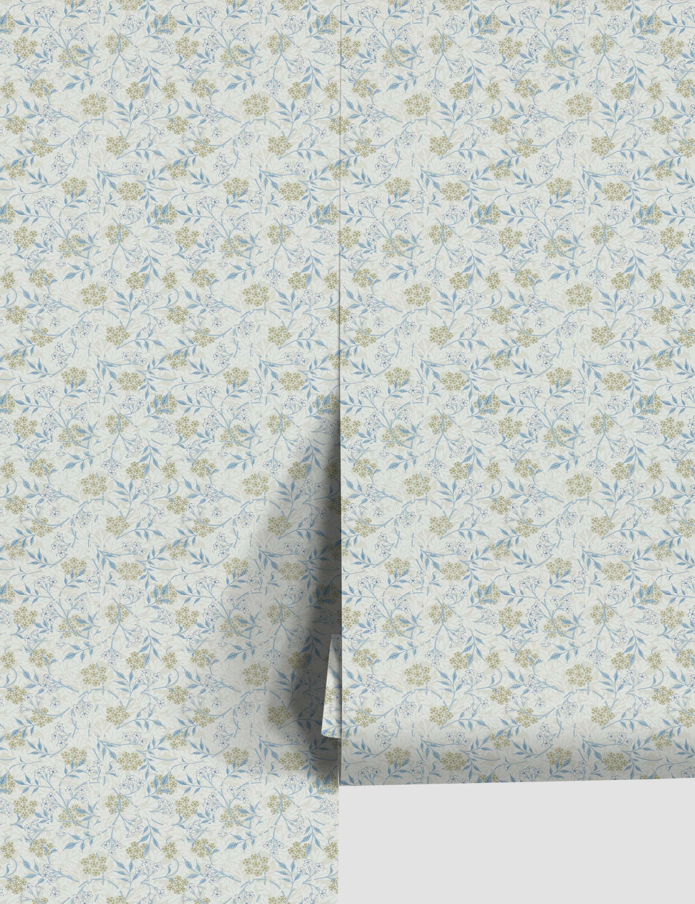 Jasmine Wallpaper by Morris & Co.nordic style wall decor