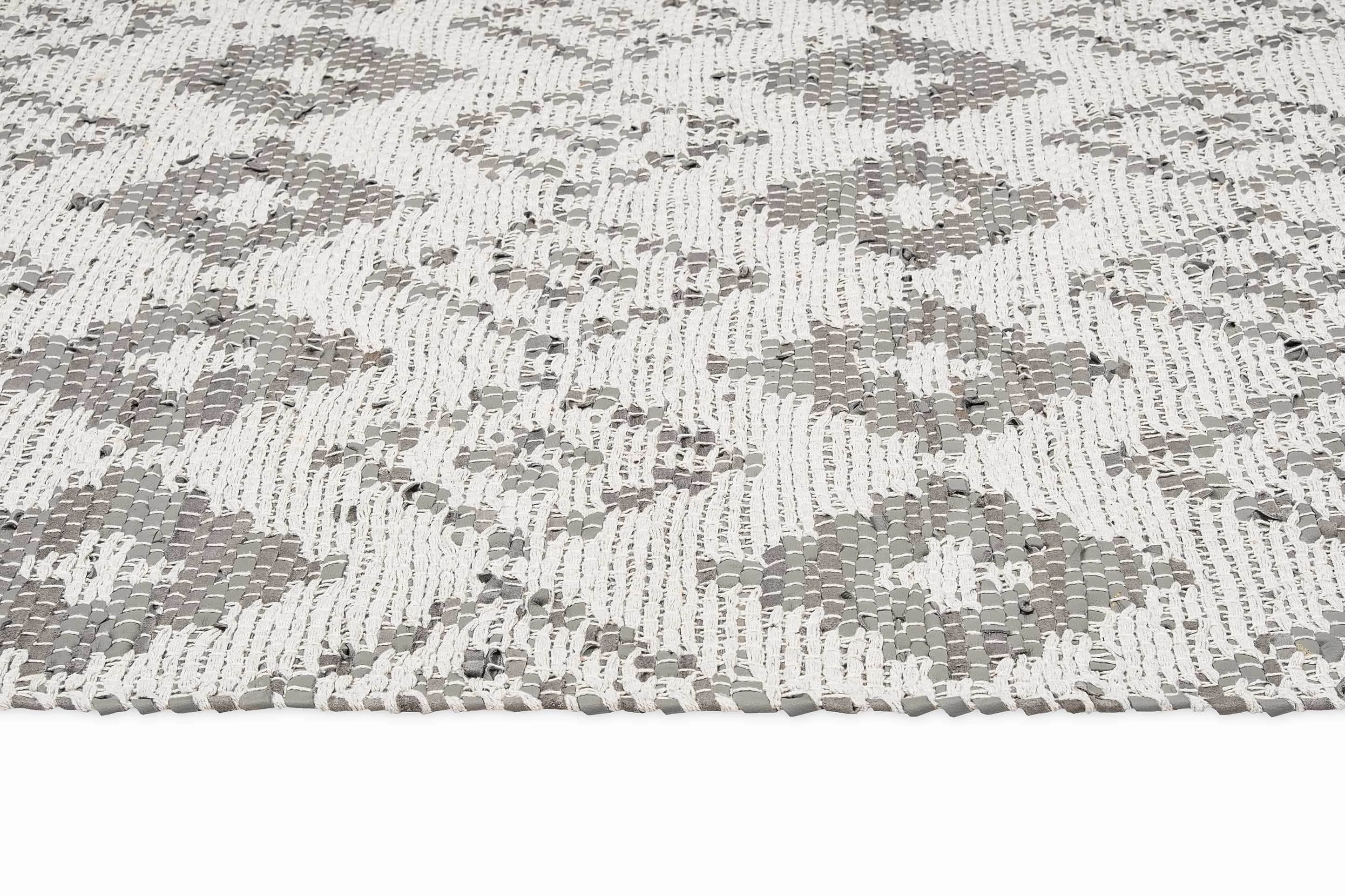 Jenni Blue and Grey Tribal Rug *NO RETURNS UNLESS FAULTY