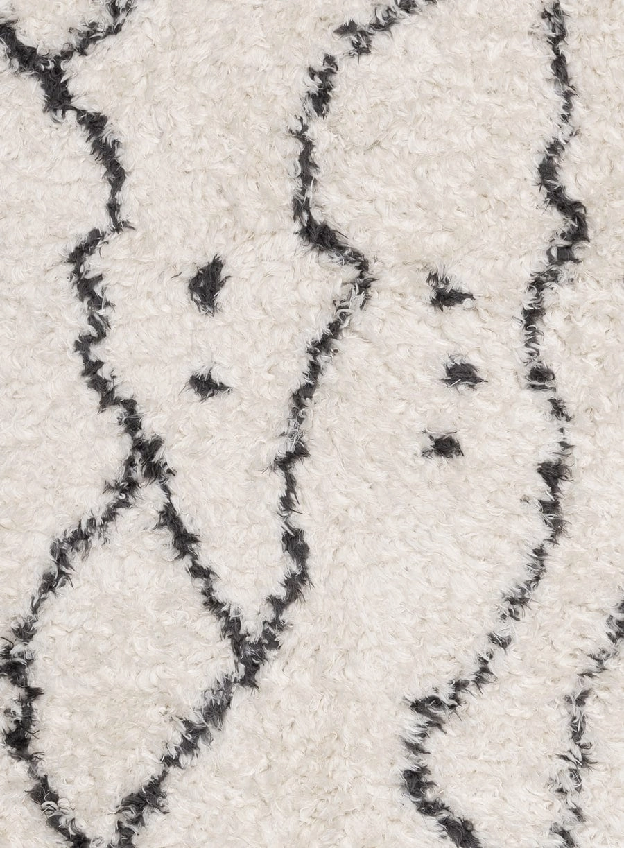 Kandake Cream & Black Tribal Shag Rug *NO RETURNS UNLESS FAULTY