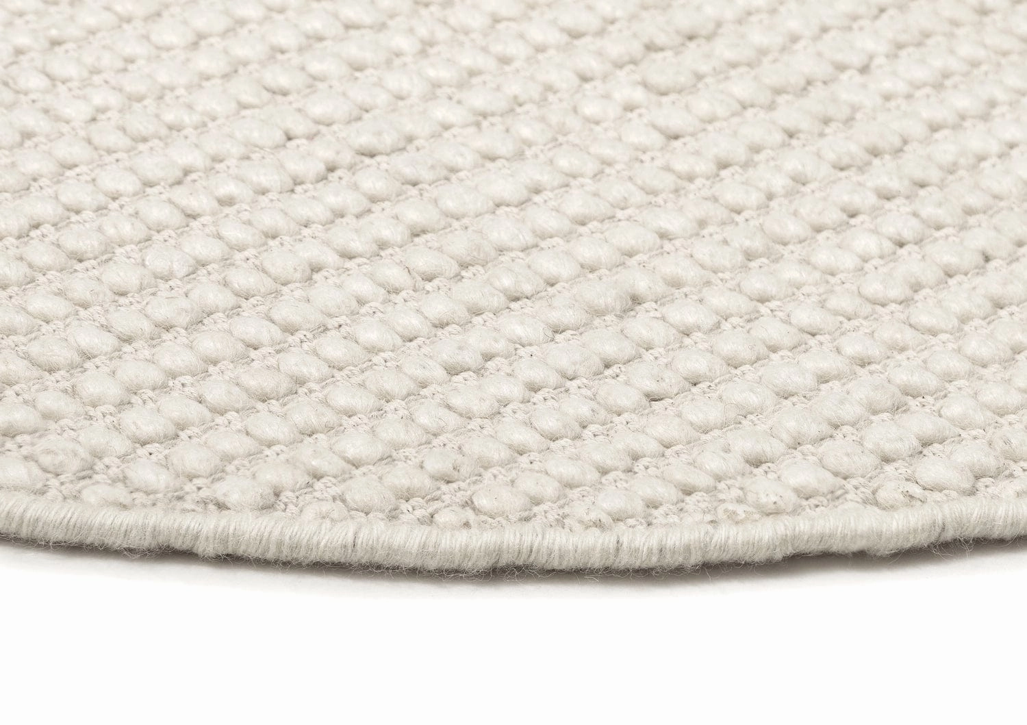 Larvic Ivory Chunky Wool Round Rug