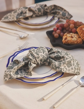 Lavelanet Table Linenshome decor ,wall decor 