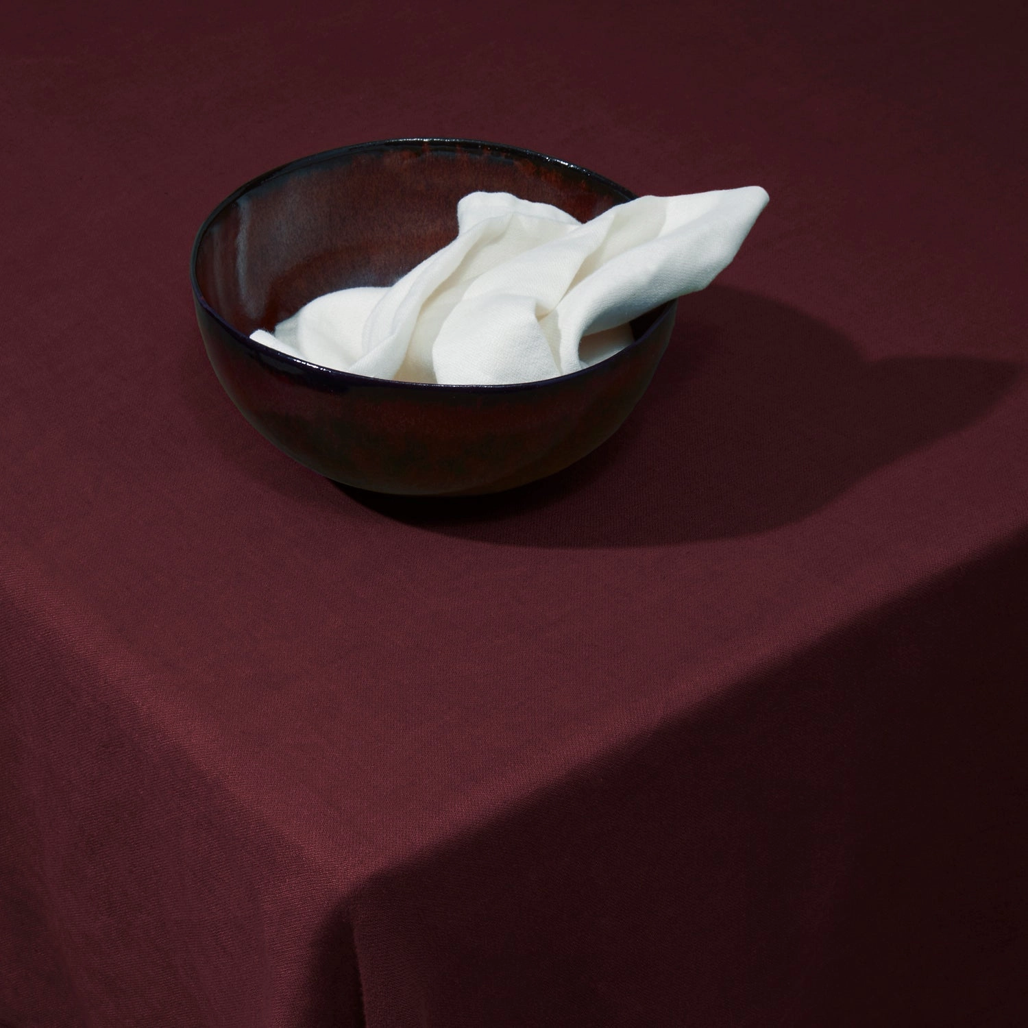 Linen Sateen Tablecloth - Wine