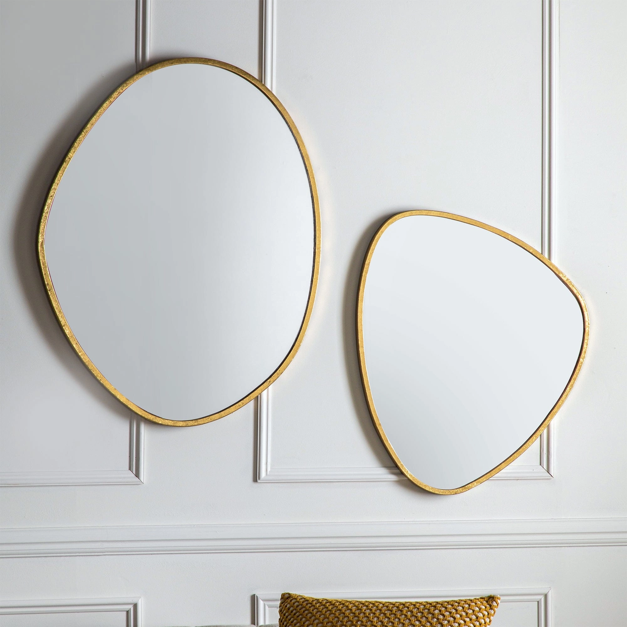 Livia - Small Gold Wall Mirror