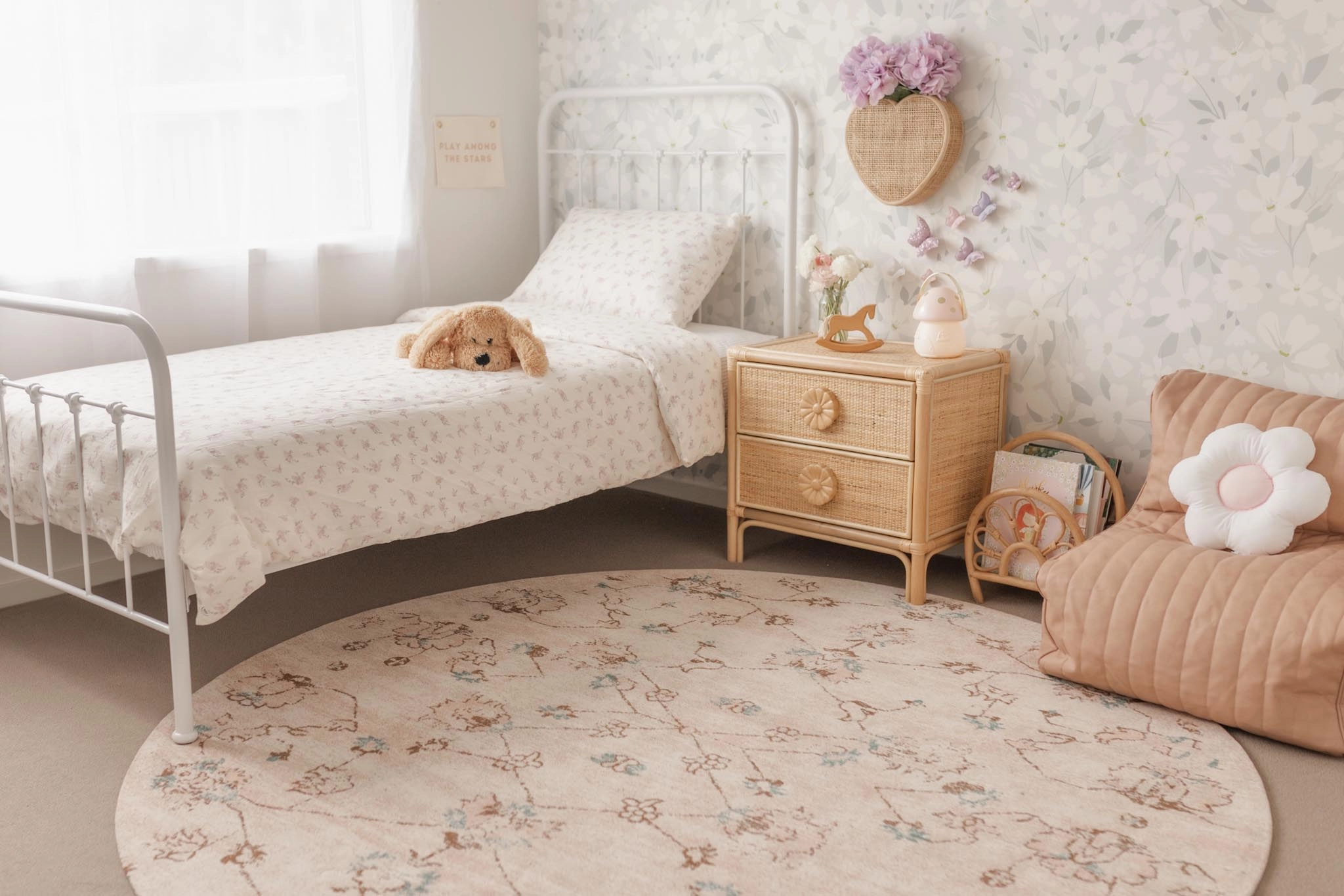 Luna Blue and Pink Floral Round Rug *NO RETURNS UNLESS FAULTY