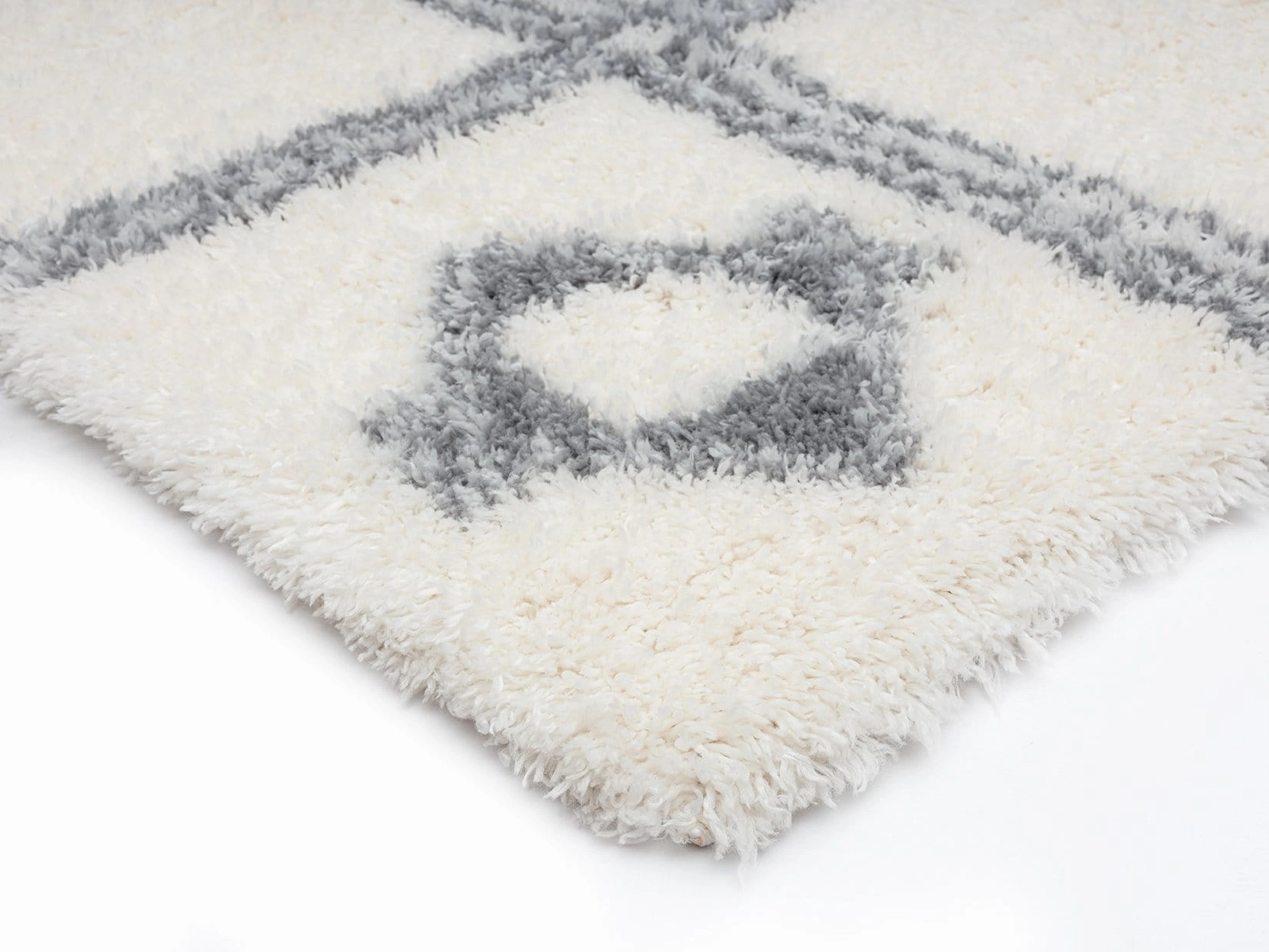 Makara Ivory And Grey Tribal Shag Rug *NO RETURNS UNLESS FAULTY