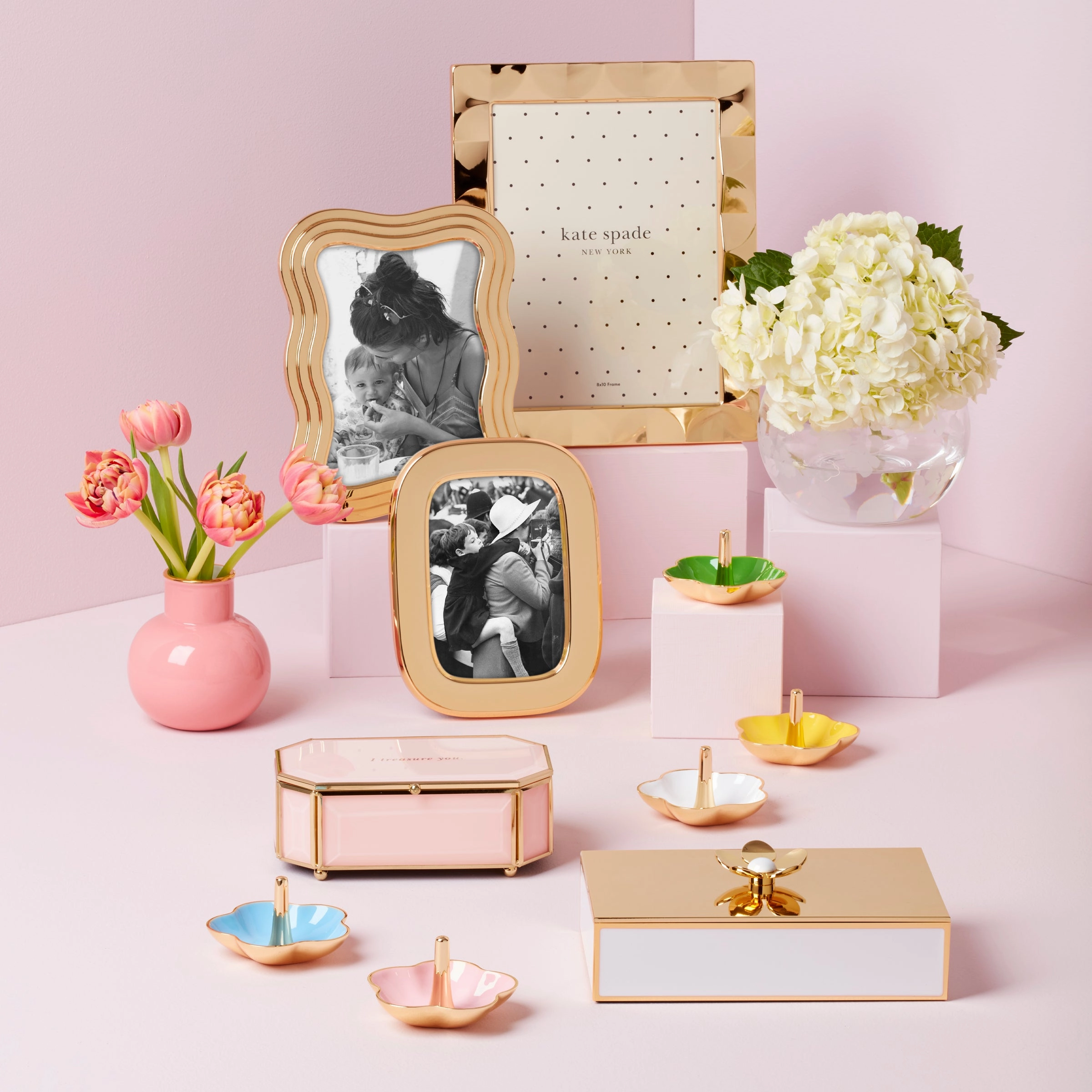 Make It Pop Gold Large Floral Box