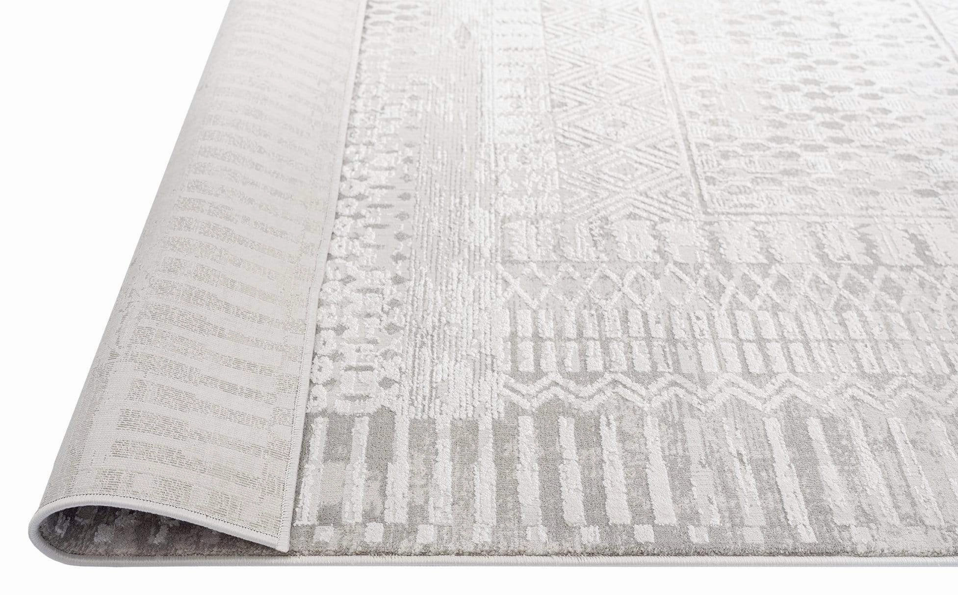 Makeda Ivory and Grey Distressed Tribal Rug *NO RETURNS UNLESS FAULTY