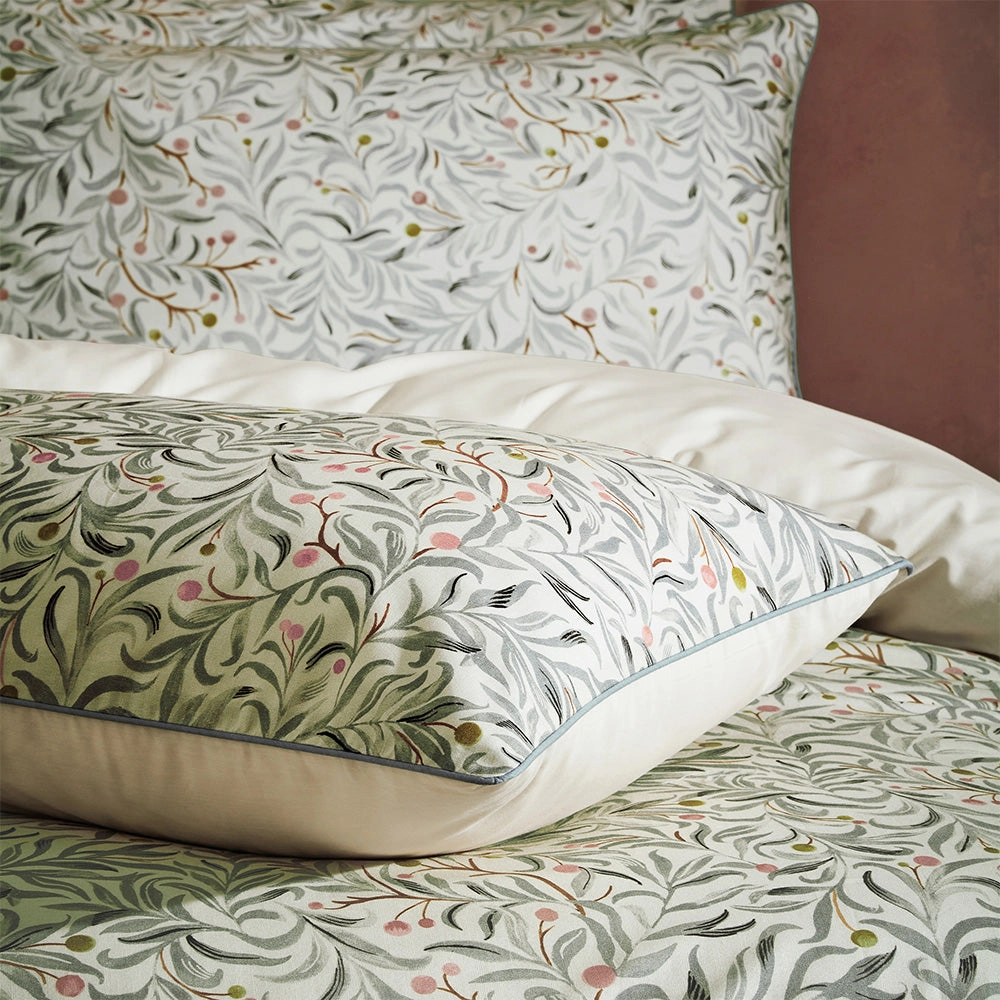 Malory Traditional Floral Printed Piped Pillowcase Pair Eucalyptus