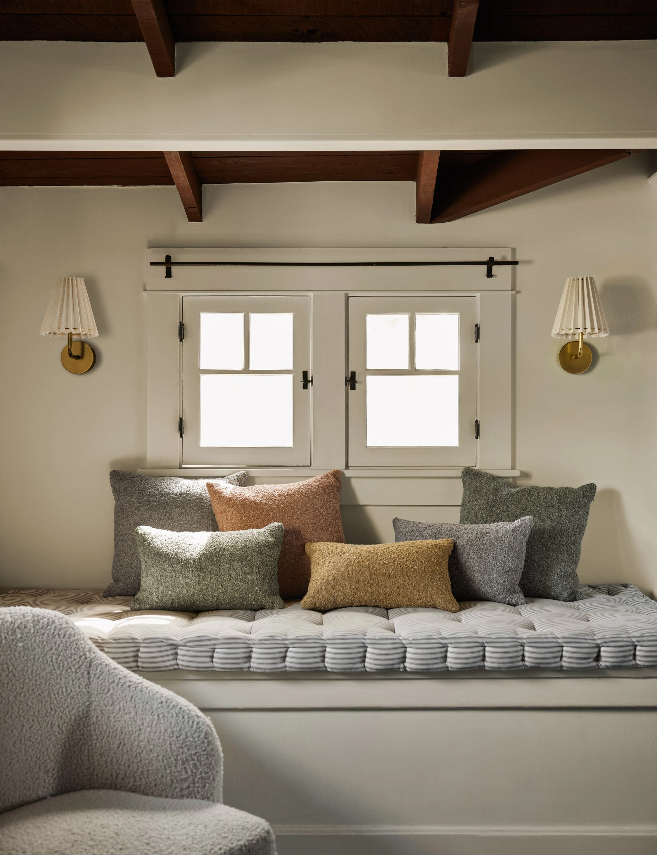 Manon Linen Boucl Pillow