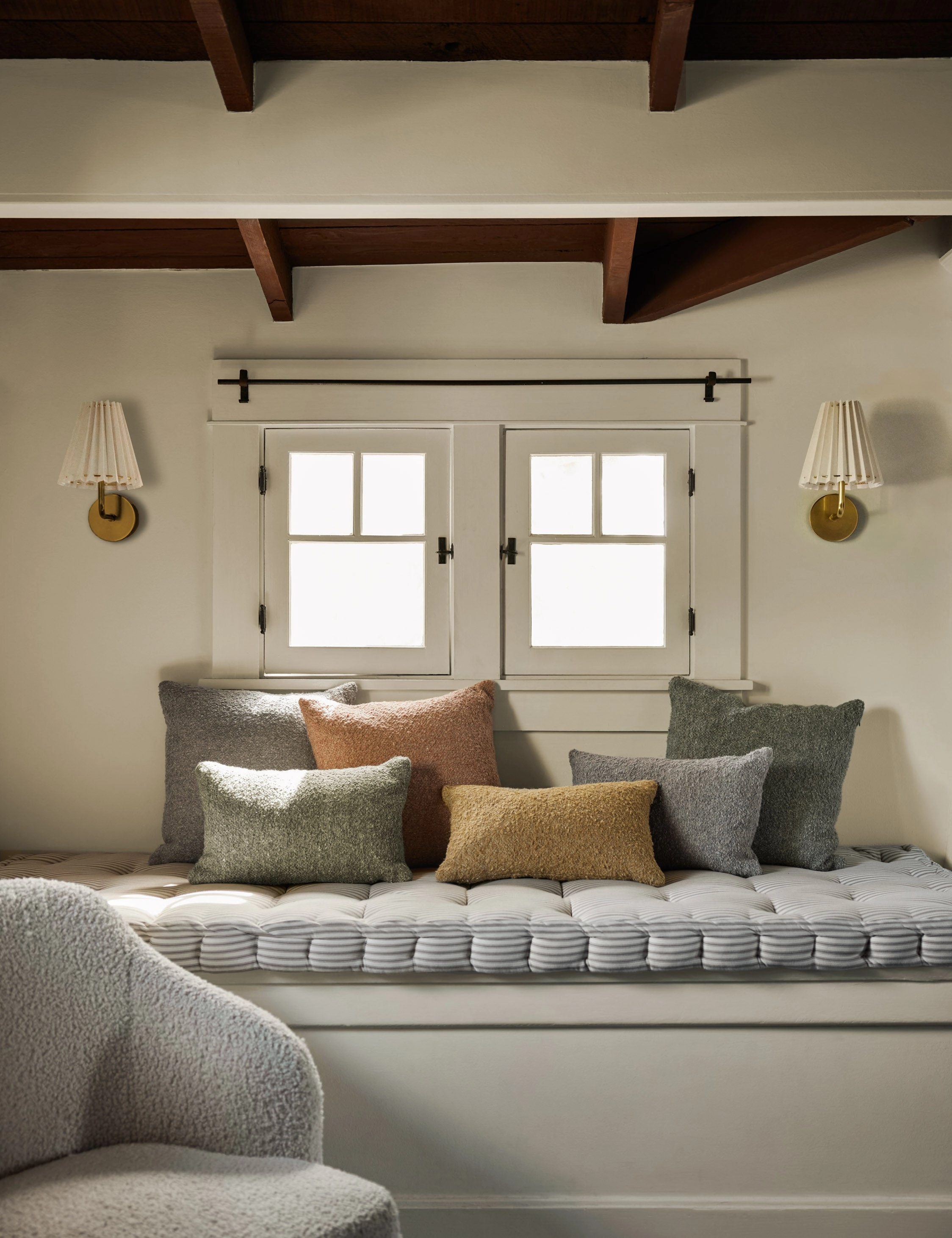 Manon Linen Boucl Pillow