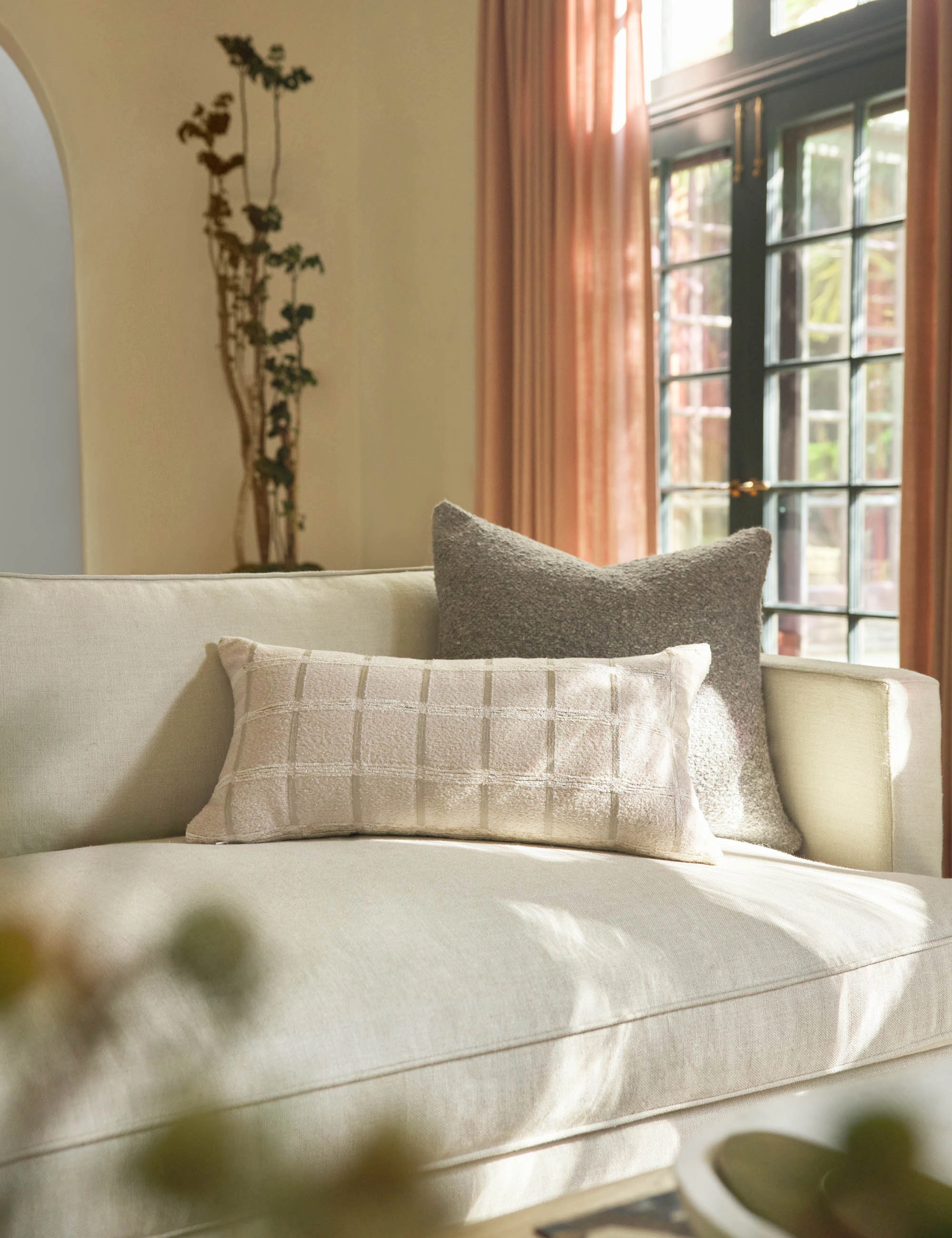 Manon Linen Boucl Pillow
