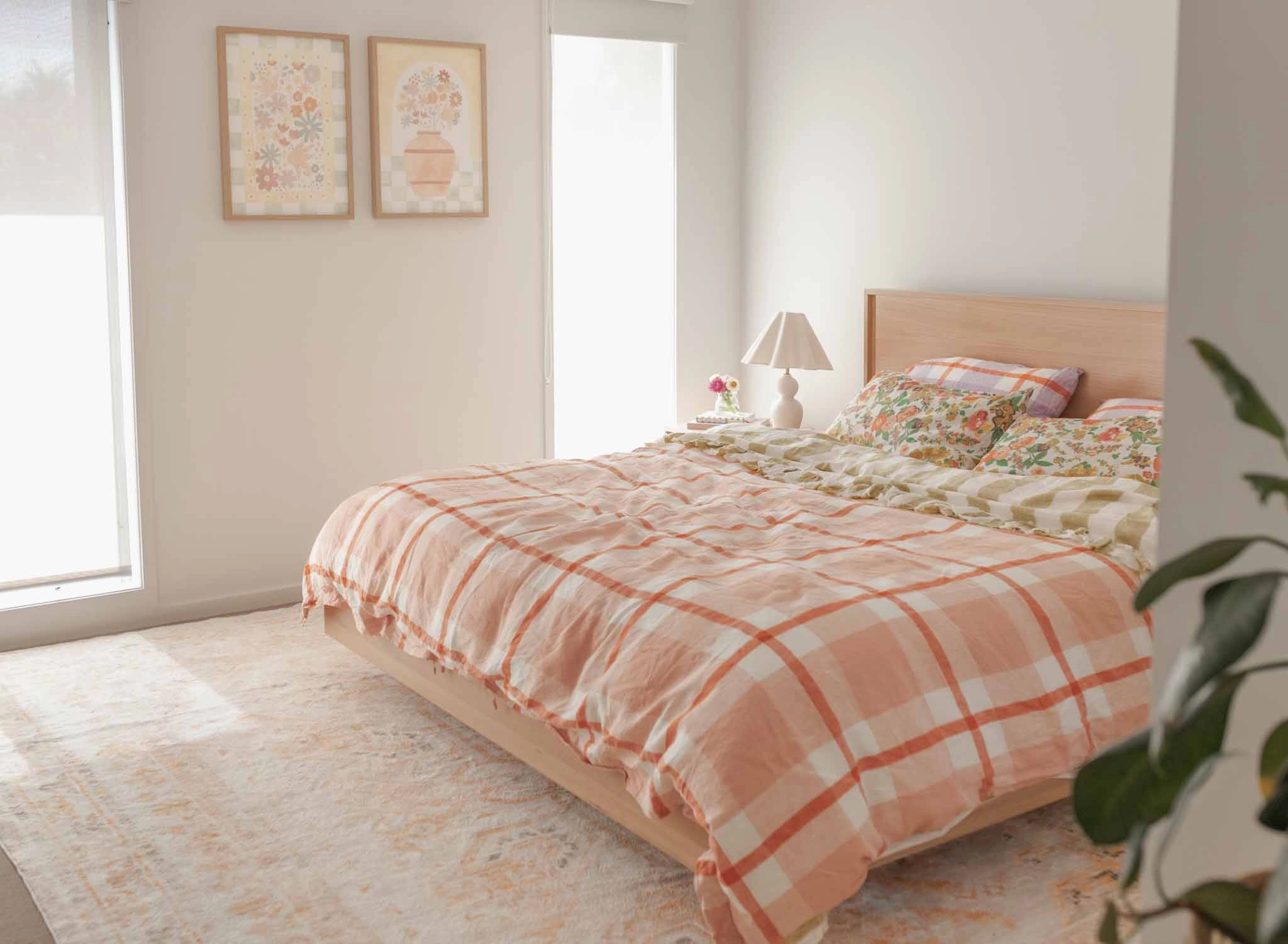 Mina Orange and Cream Transitional Washable Rug