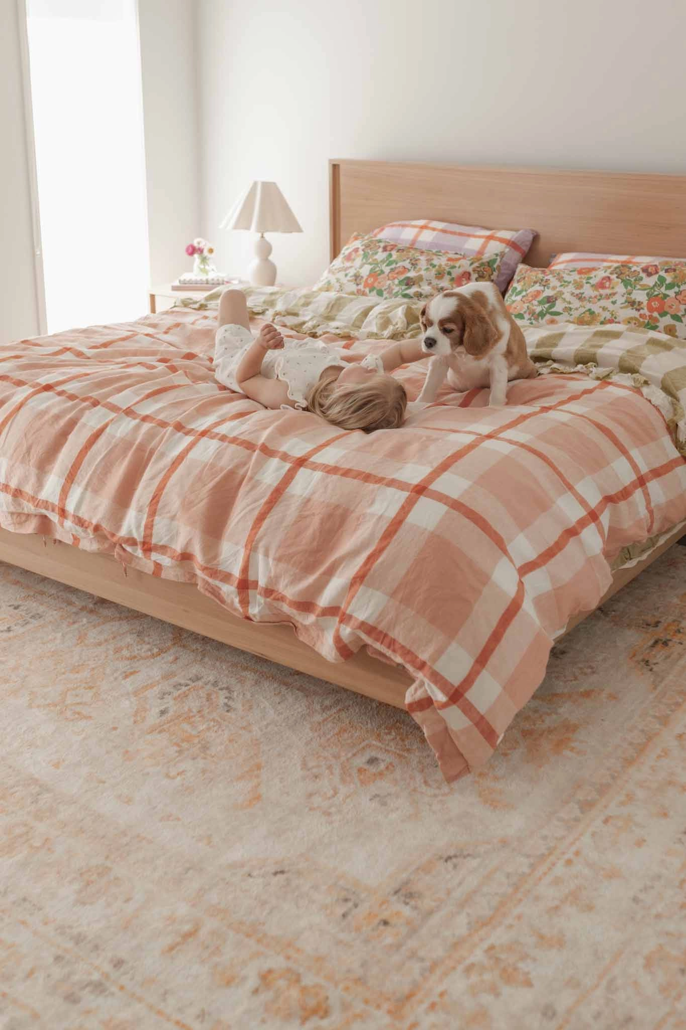 Mina Orange and Cream Transitional Washable Rug