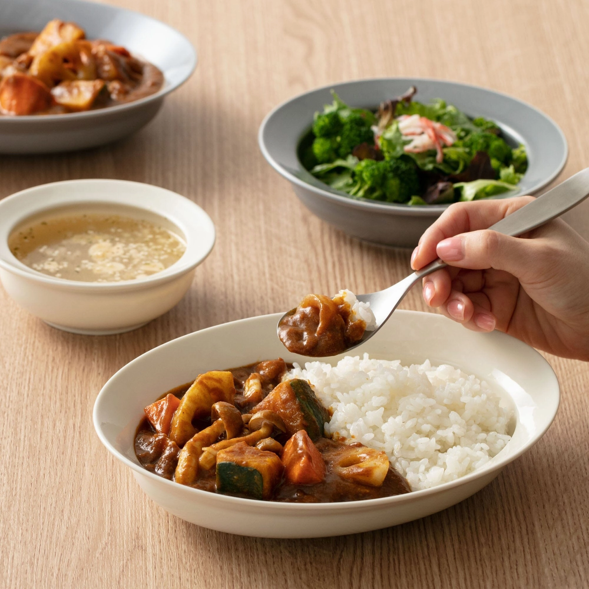 Mino Easy To Scoop Bowl Medium Gray