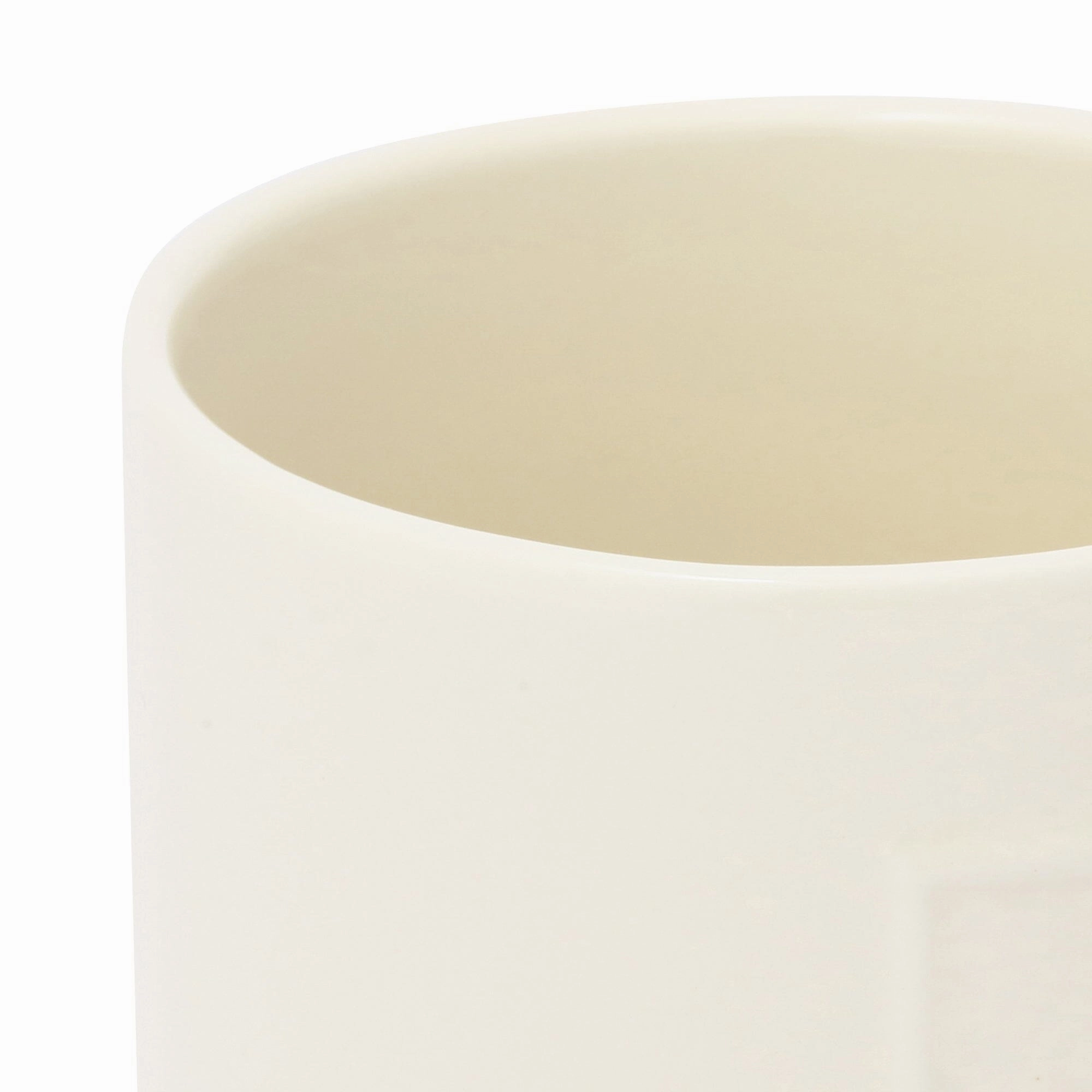 Mio Mug Logo White