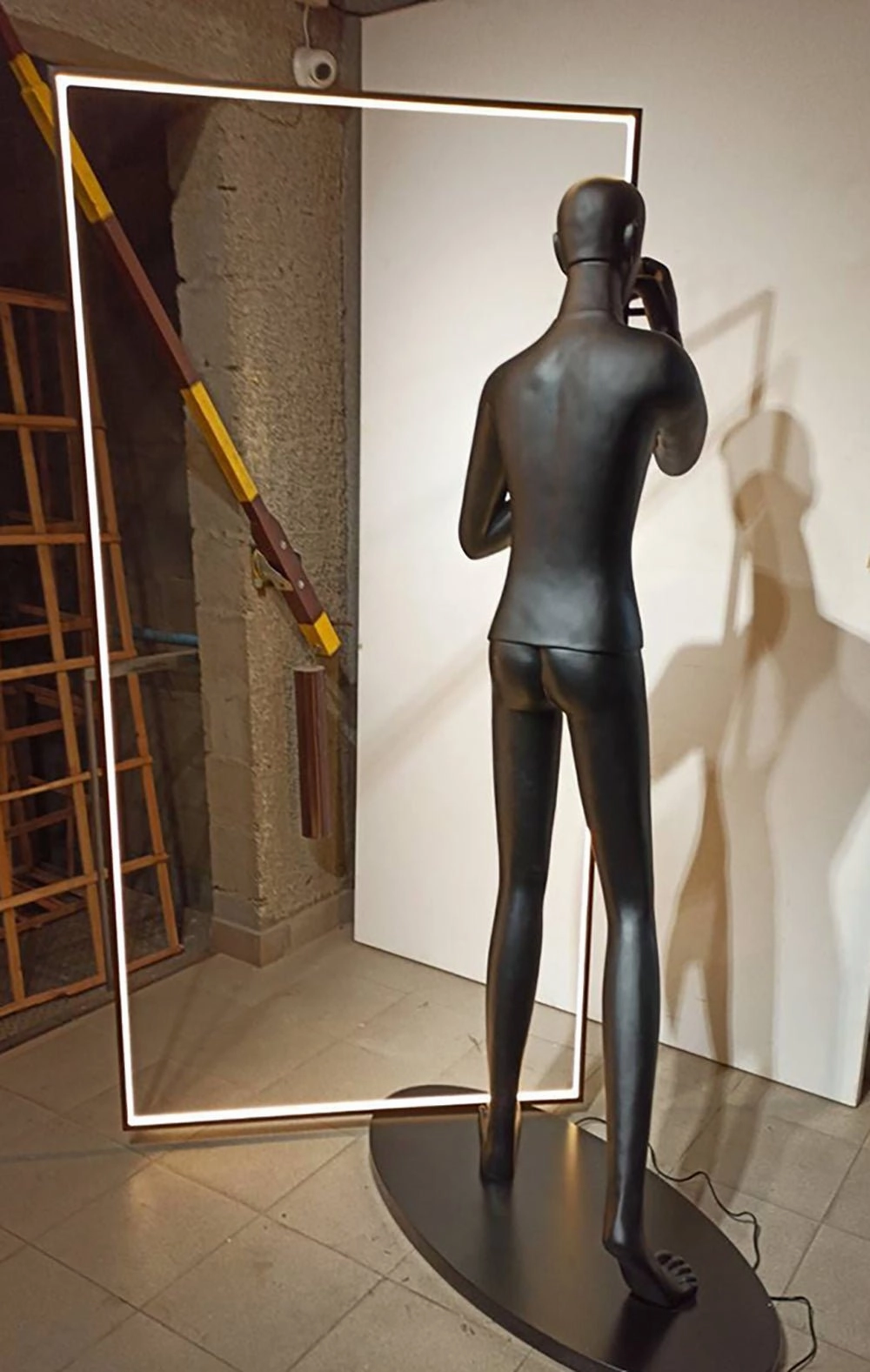 Mirror Sculpture Floor Lamp
