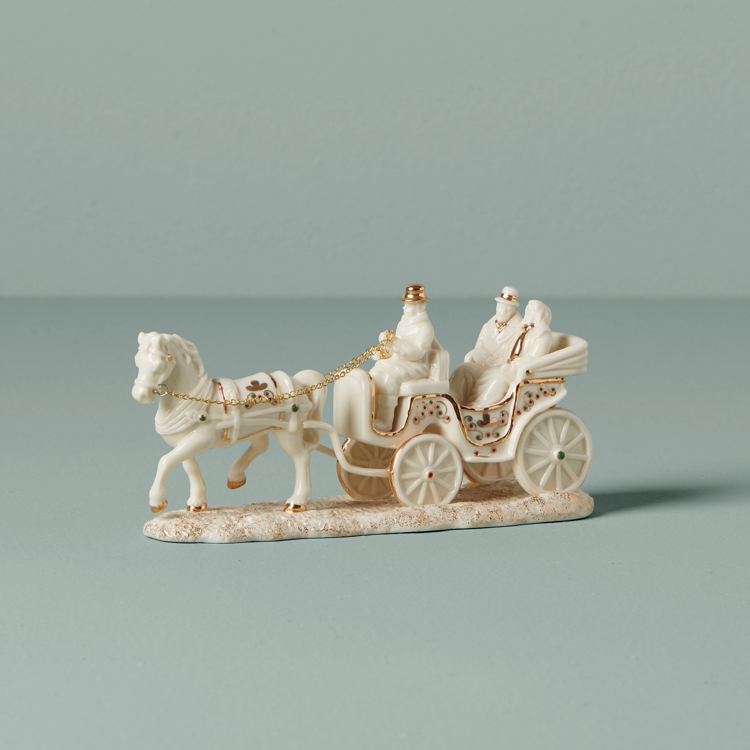 Mistletoe Park Horse-Drawn Carriagehome decor ,wall decor 