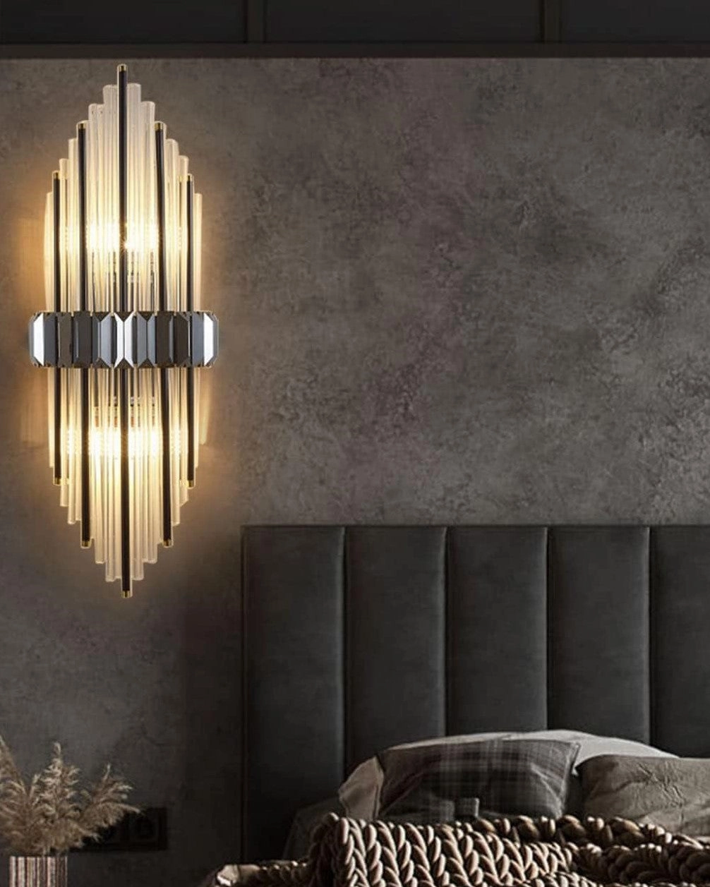 Modern Prism Glass Wall Light - Black