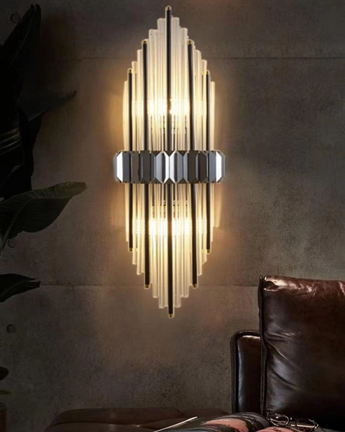 Modern Prism Glass Wall Light - Black