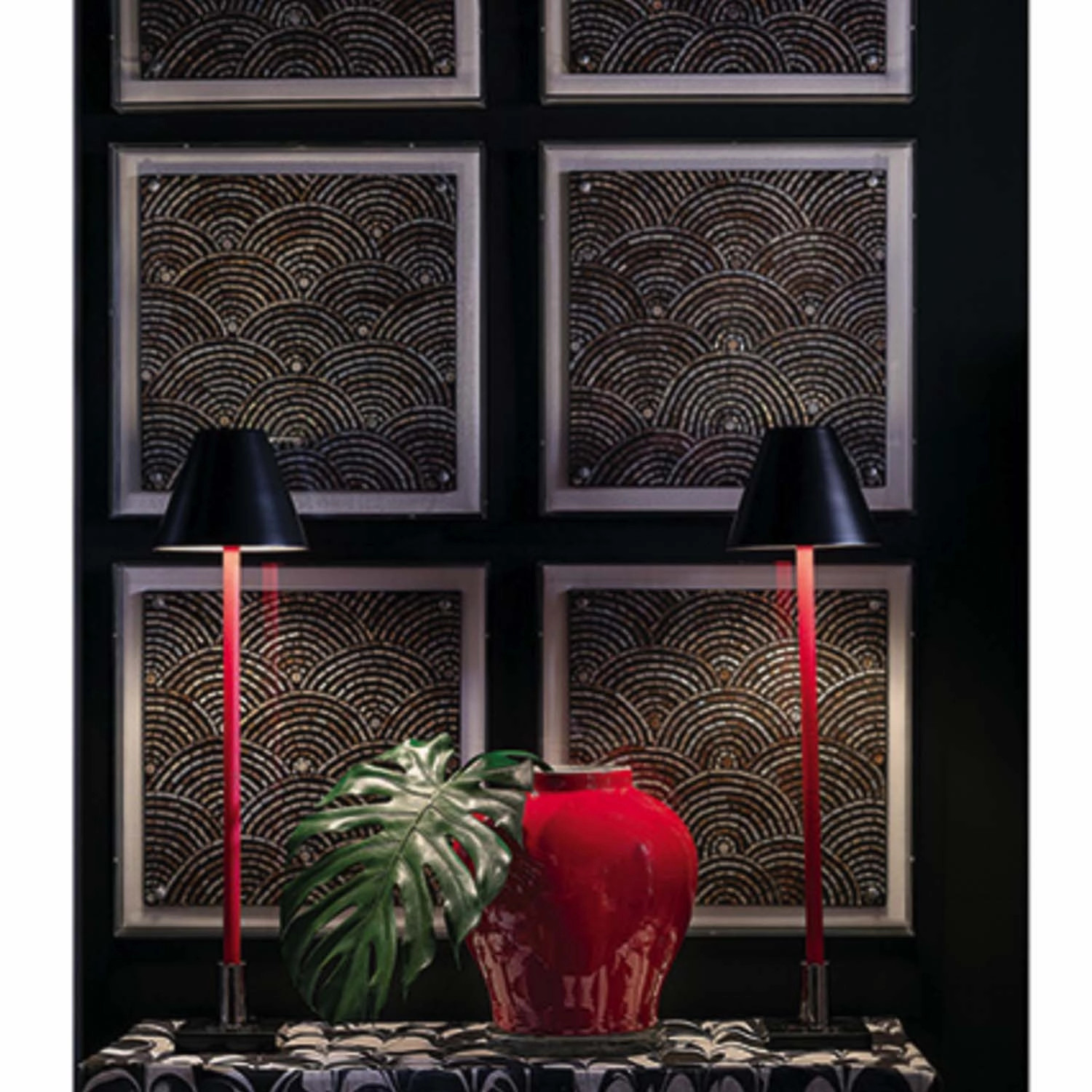 Mosaic Black Wave Panel - 20"x20"