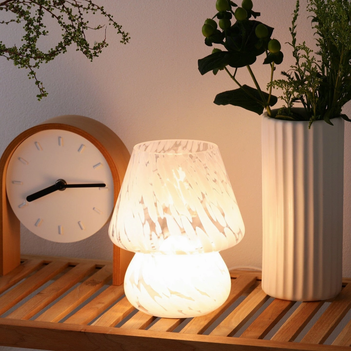 Mushroom Lamp White