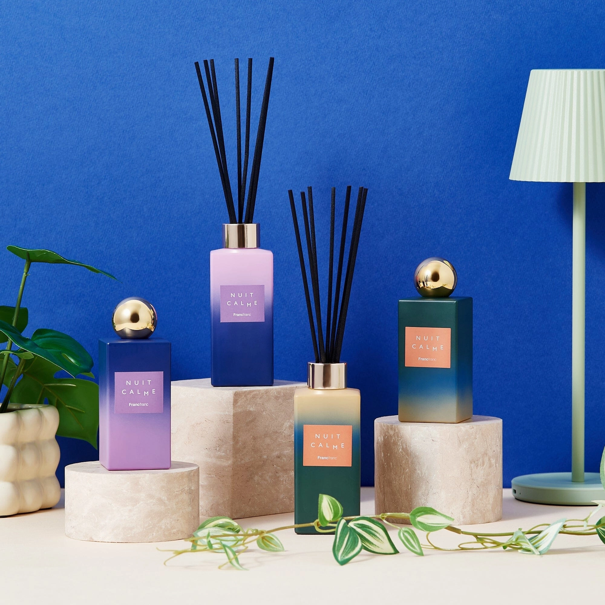 Nuit Calme Fragrance Diffuser Purple (Lavender & Patchouli Scent)
