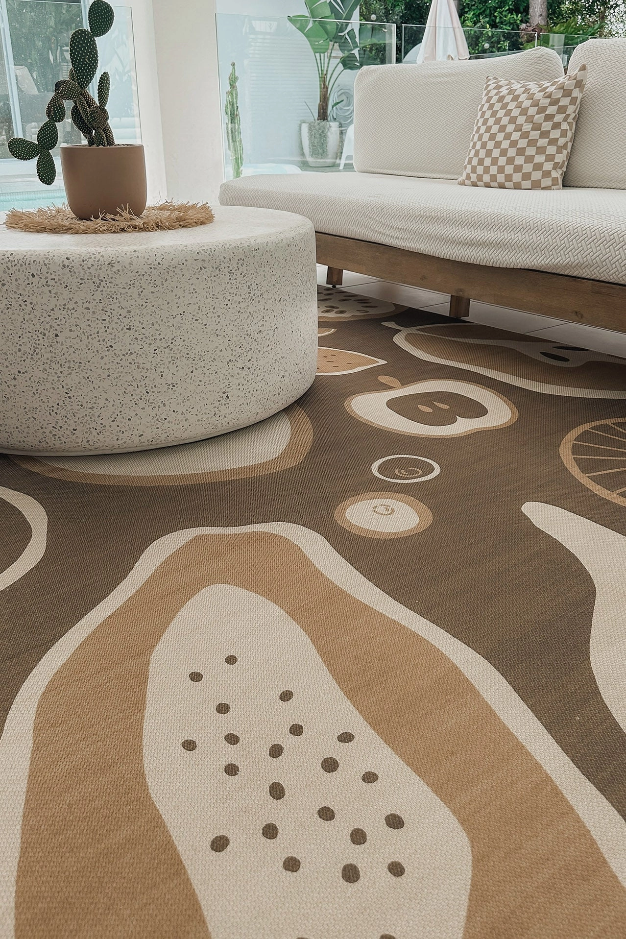 Olwen Brown Graphic Indoor Outdoor Washable Rug *NO RETURNS UNLESS FAULTY