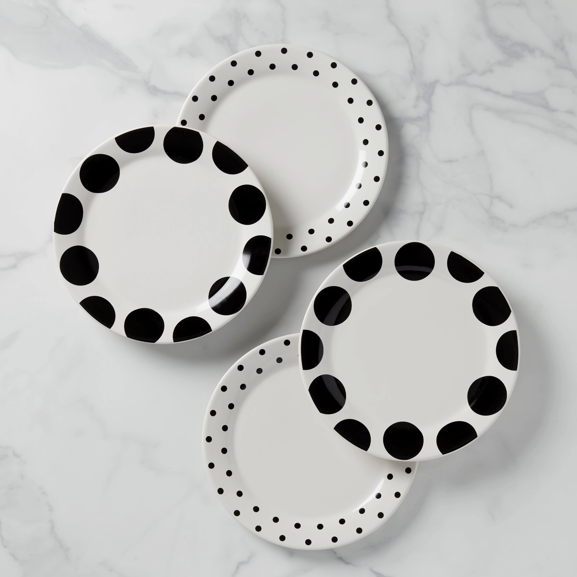 On The Dot Assorted Dinner Plates - Set of 4modern kitchen decor ,kitchen dinner set ,dinnerware 