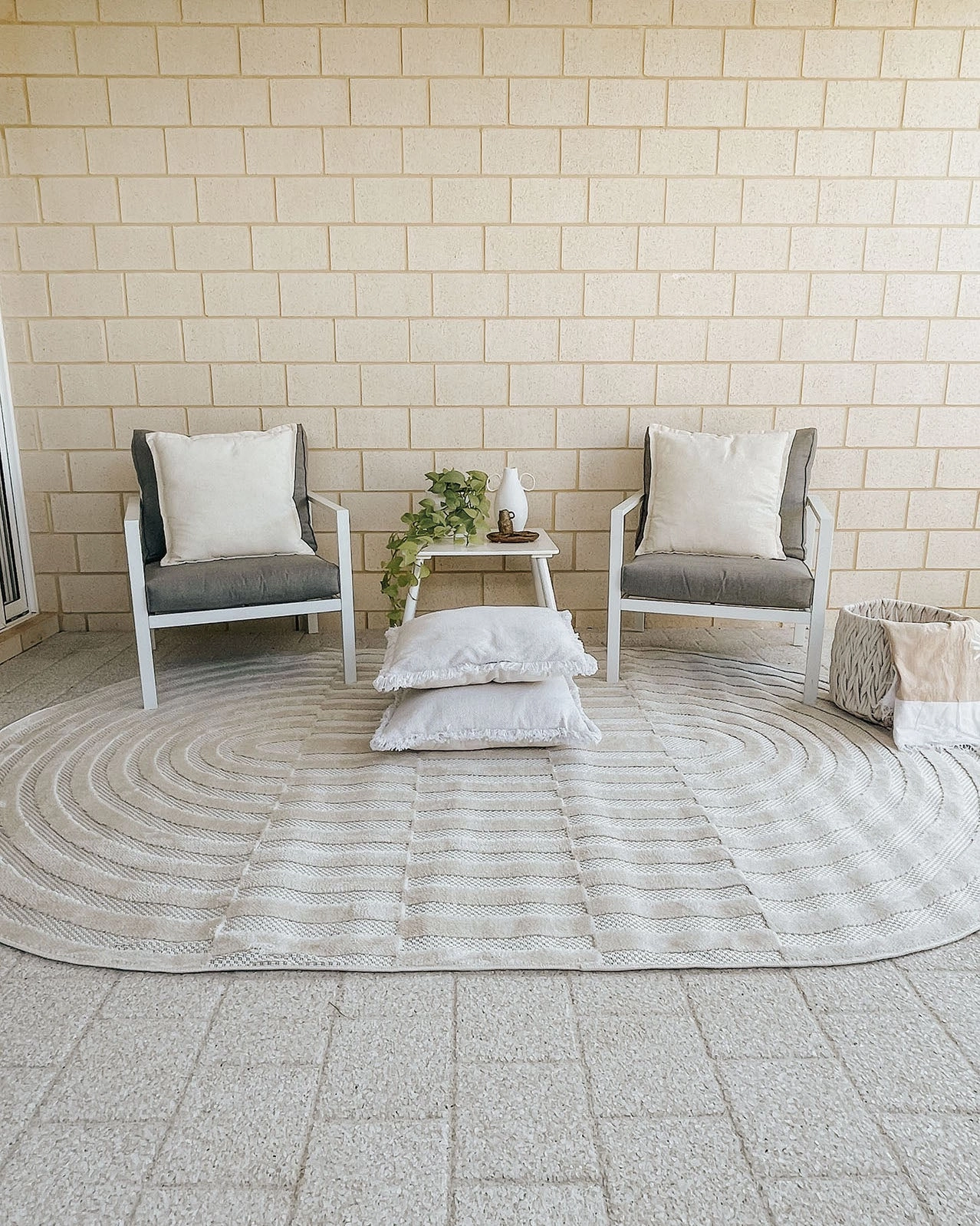Orla Ivory Cream Striped Indoor Outdoor Oval Rug *NO RETURNS UNLESS FAULTY