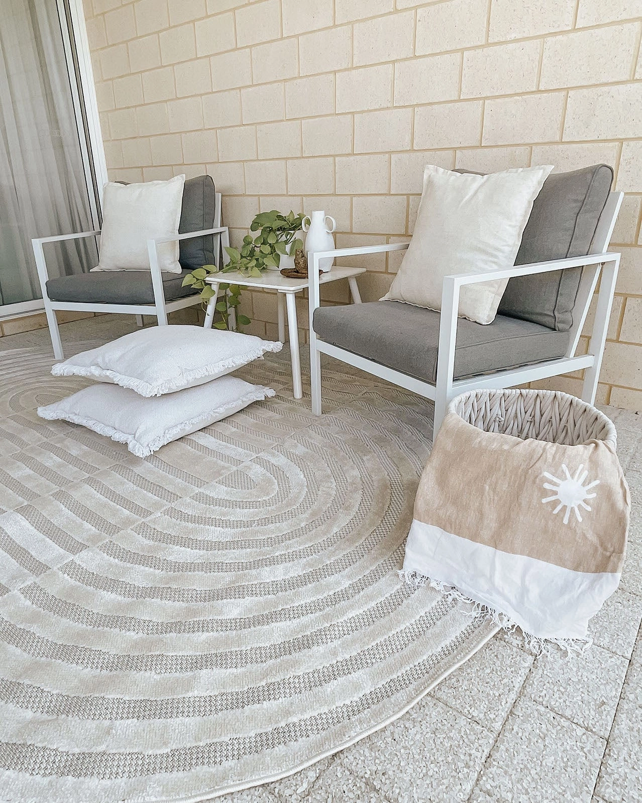 Orla Ivory Cream Striped Indoor Outdoor Oval Rug *NO RETURNS UNLESS FAULTY