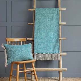 Oryx Woven Throw Azurebedding sets ,throw blankets 