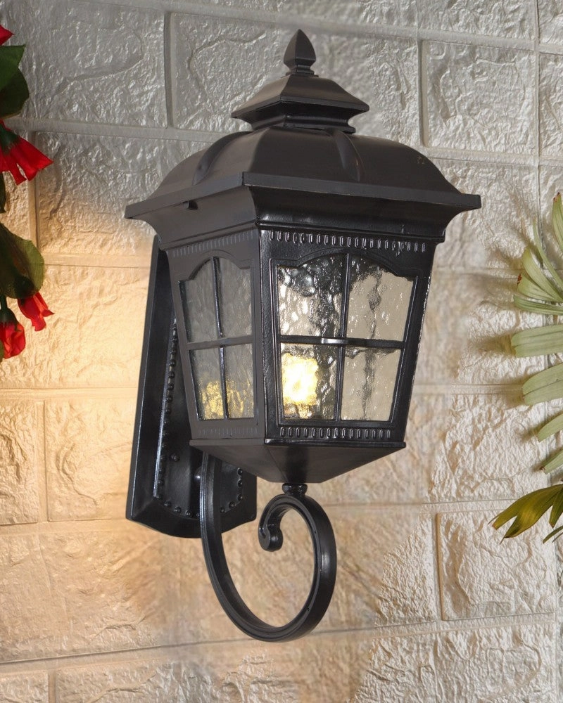 Outdoor Garden Wall Light - Black