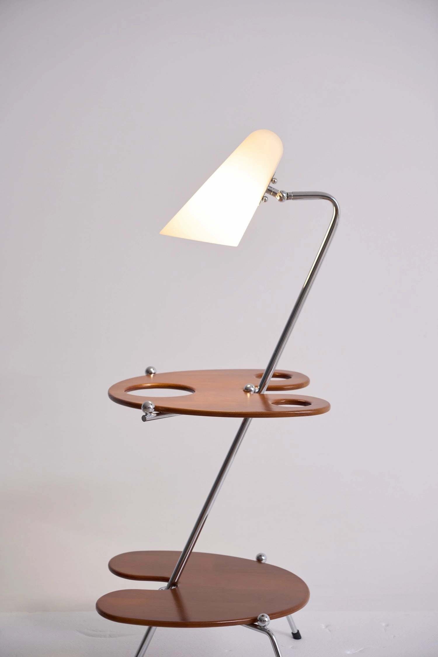 Palette Floor Lamp