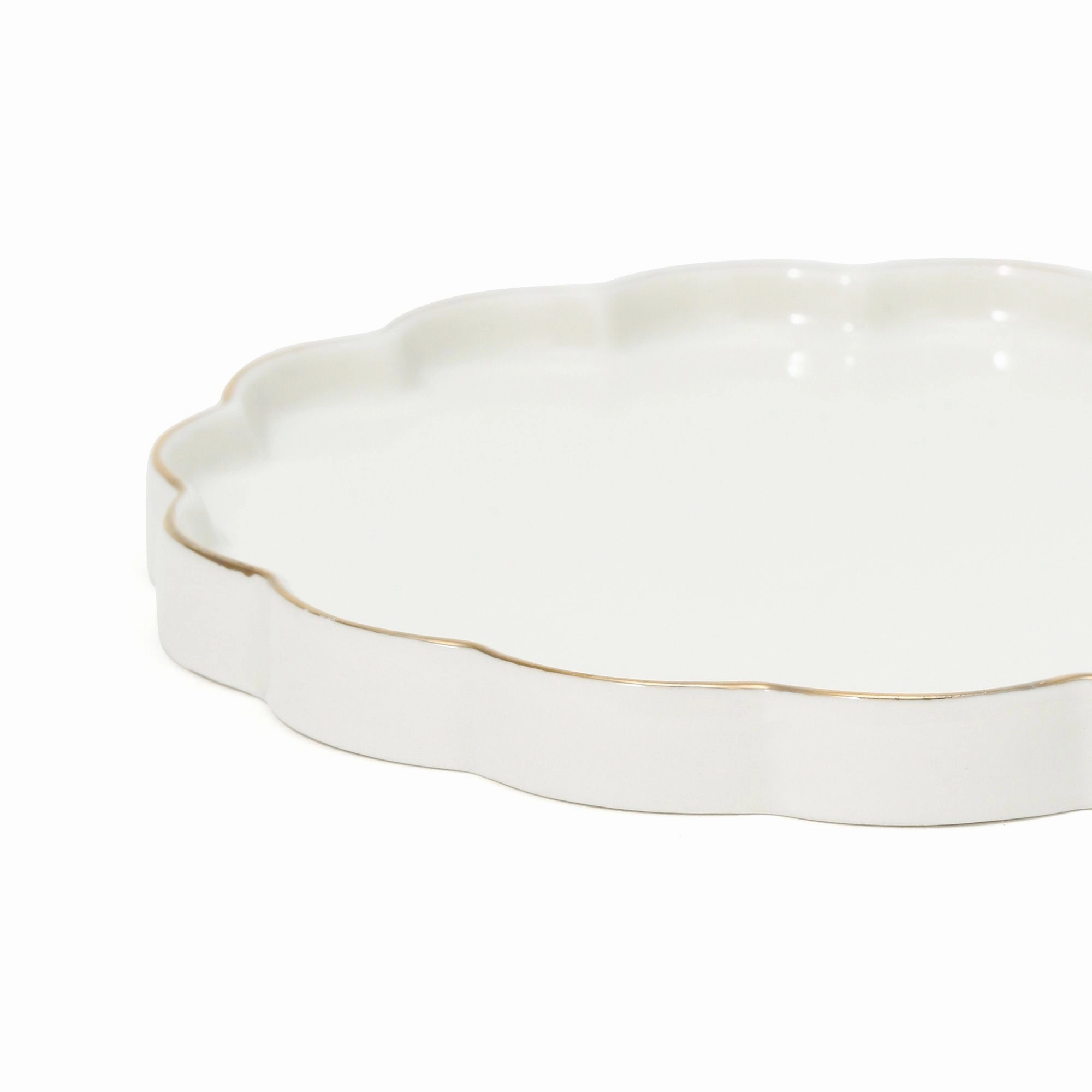 Pastel Scallop Plate Small White