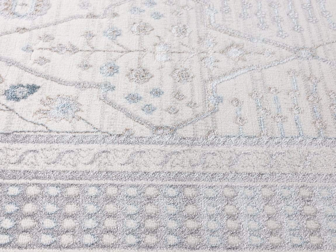 Pheobe Grey Cream And Blue Lustrous Traditional Rug *NO RETURNS UNLESS FAULTY