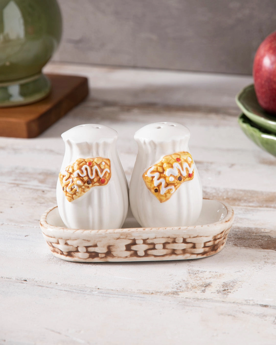 Pizza Salt & Pepper Shaker Setmodern kitchen decor ,kitchen dinner set ,dinnerware 