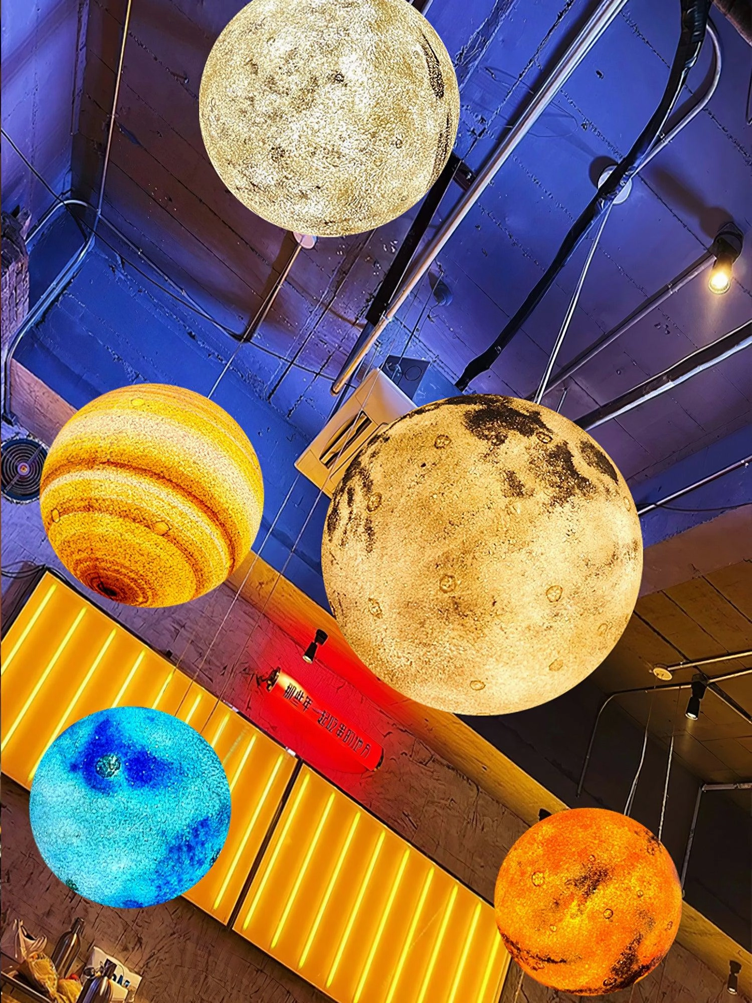 Planet Shape Pendant Lamp