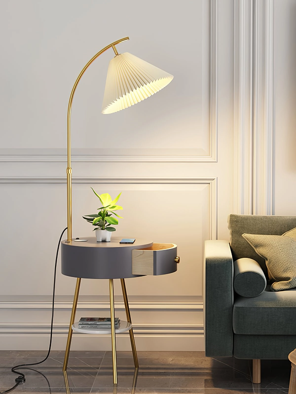 Pleated Arc Floor Light